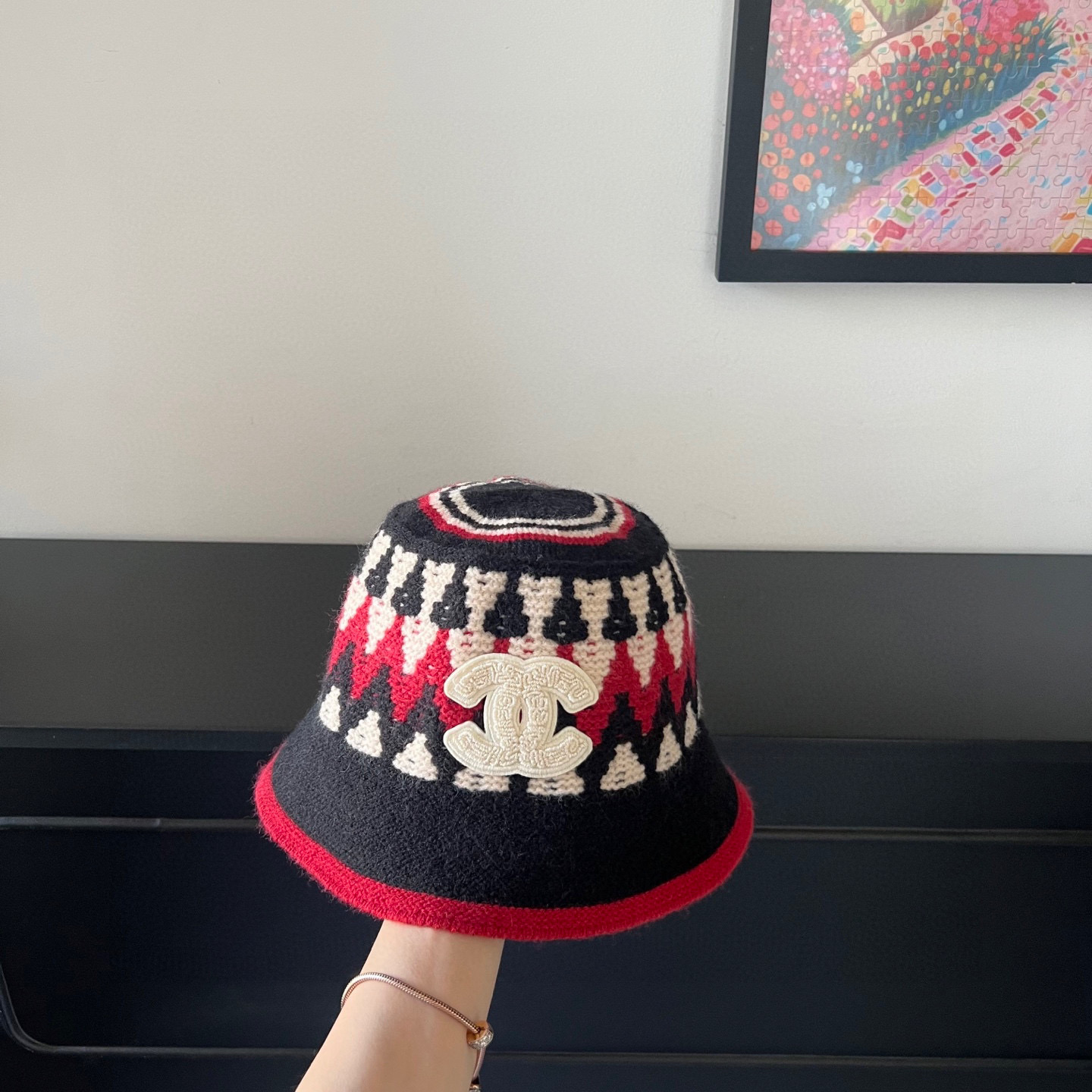 NO:532414,Special dust bag [CHANEL Chanel] 2025 autumn and winter new small fragrant style fisherman hat Unique design ~ retro literary hat Fisherman hat Baseball hat Knitted hat, hat, chanel, chanel, espadrilles, hats19860909特配防尘袋【CHANEL香奈儿】2025秋冬新款小香风渔夫帽 独特设计～复古文艺的一款帽子渔夫帽棒球帽针织帽,帽子,chanel,chanel,espadrilles,hats,hat