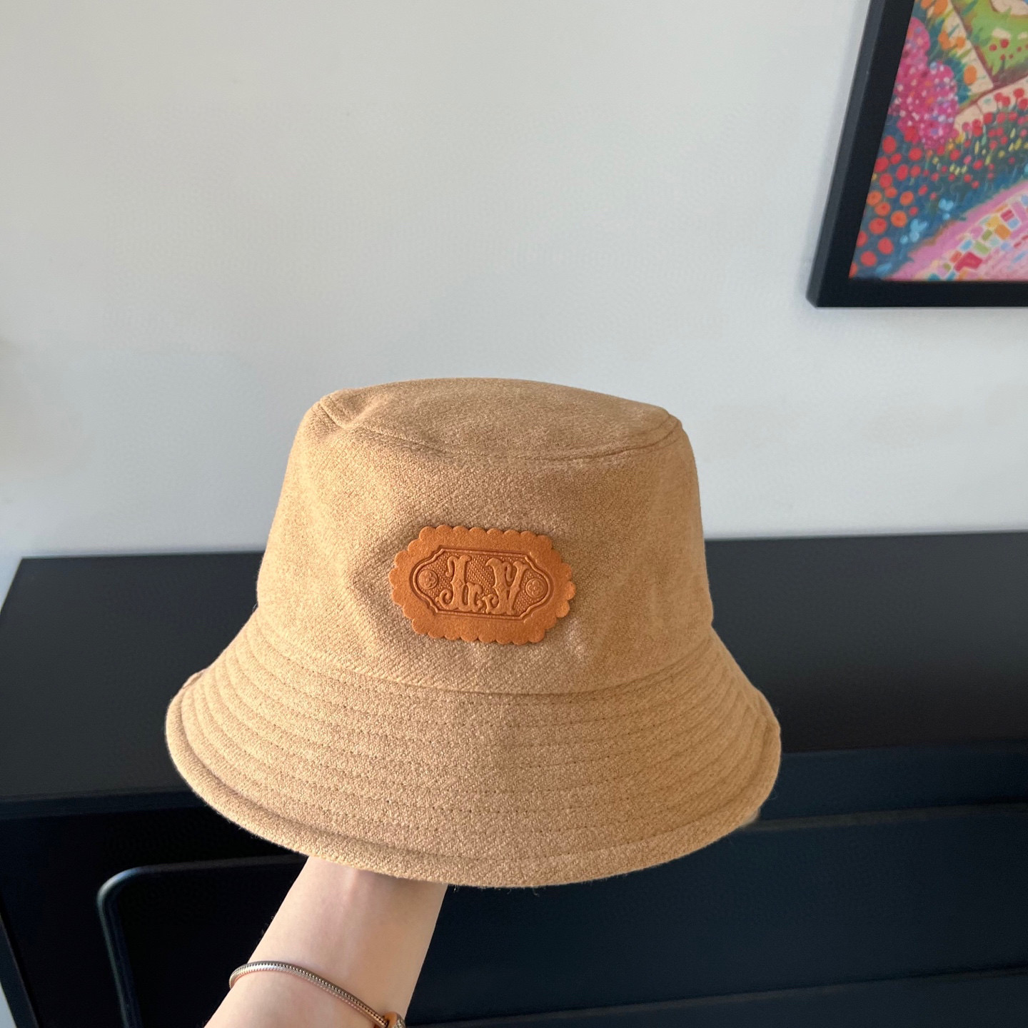 💛配防尘袋【LV路易威登】2025新款羊绒简约渔夫帽独特设计～防晒百搭的一款