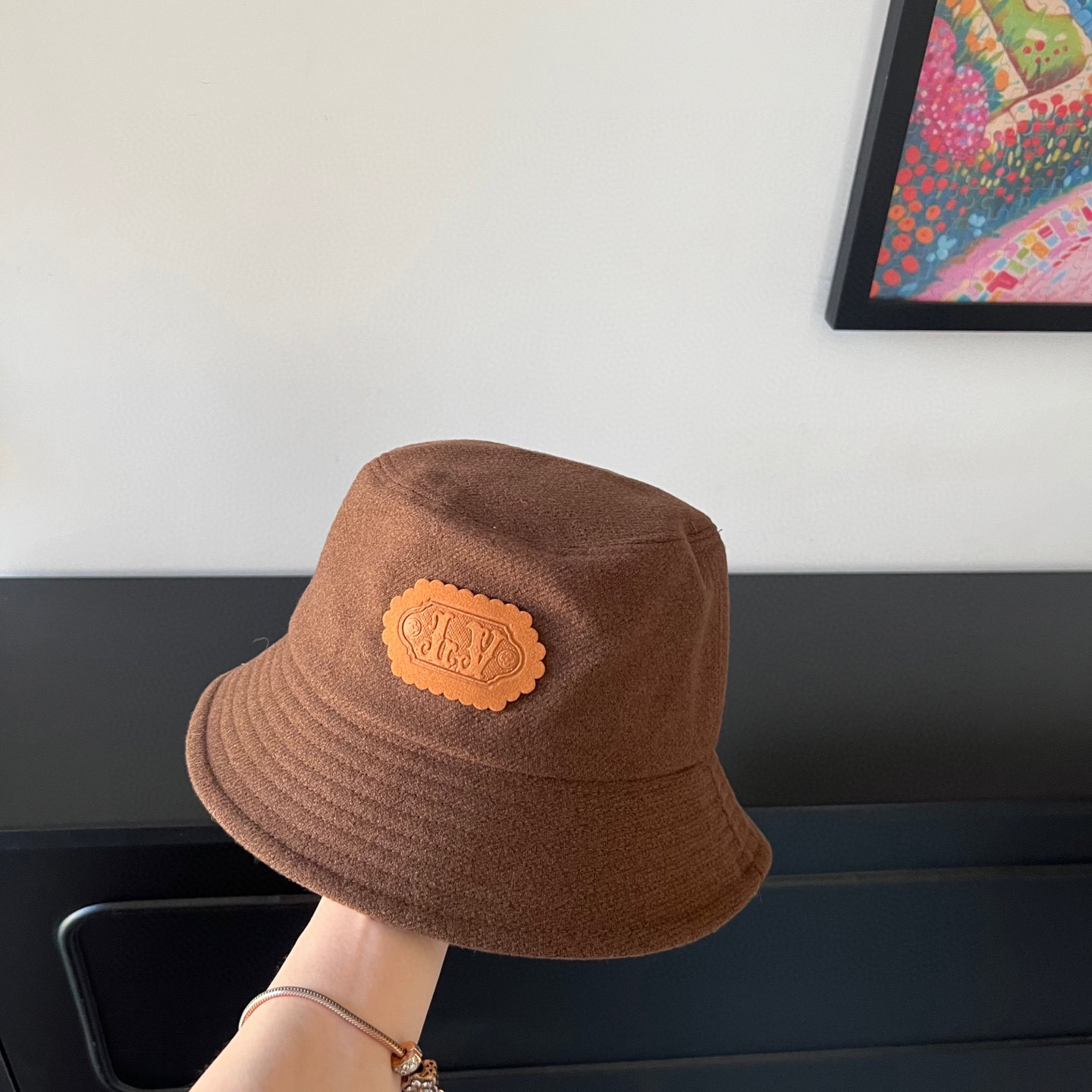 💛配防尘袋【LV路易威登】2025新款羊绒简约渔夫帽独特设计～防晒百搭的一款