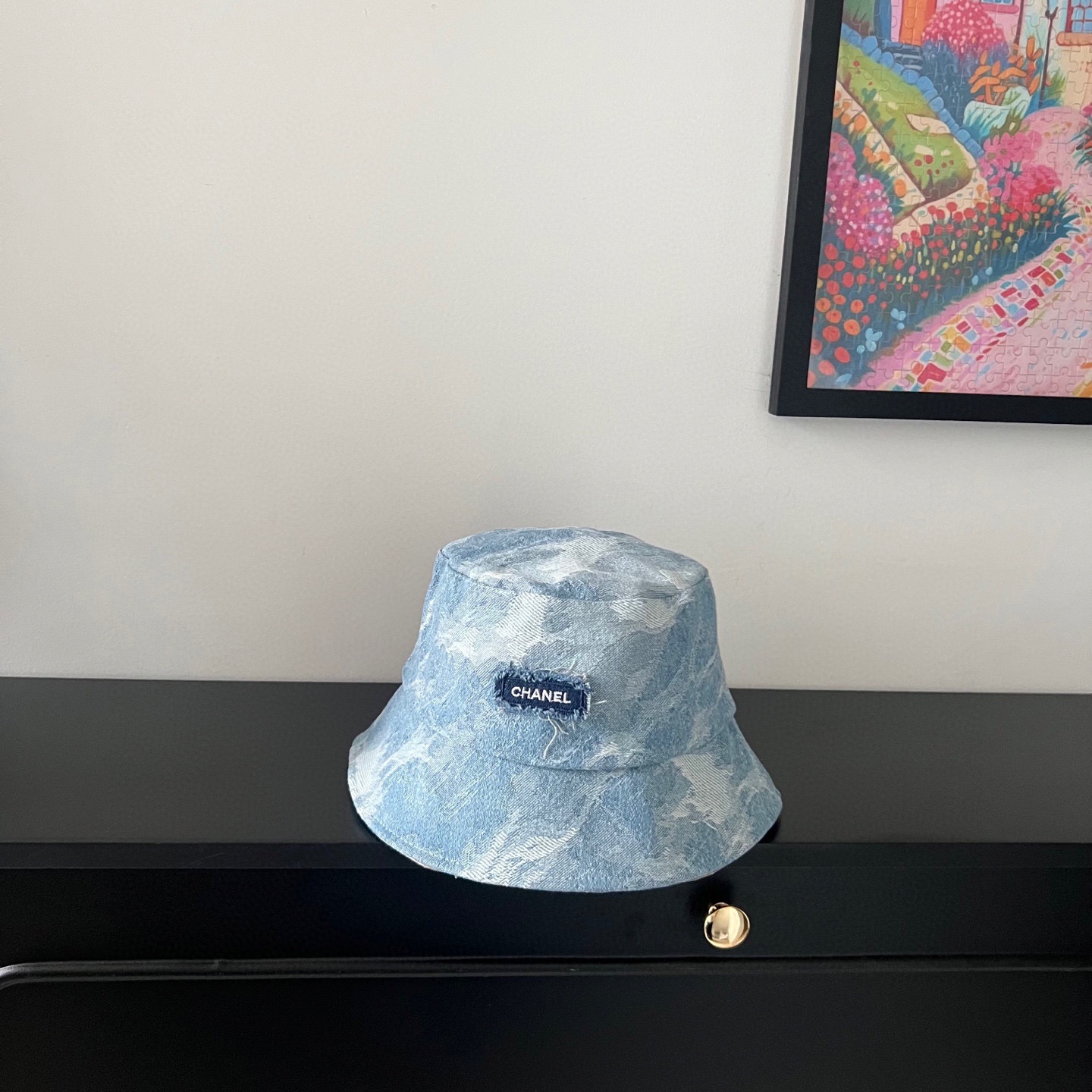 NO:579717,Specially equipped with dust bag [CHANEL Chanel] 2025 new denim distressed fisherman hat, unique design ~ a retro literary hat, fisherman hat, baseball cap, knitted hat, hat, chanel, chanel, espadrilles, hats19860909特配防尘袋【CHANEL香奈儿】2025新款牛仔做旧款渔夫帽 独特设计～复古文艺的一款帽子渔夫帽棒球帽针织帽,帽子,chanel,chanel,espadrilles,hats,hat