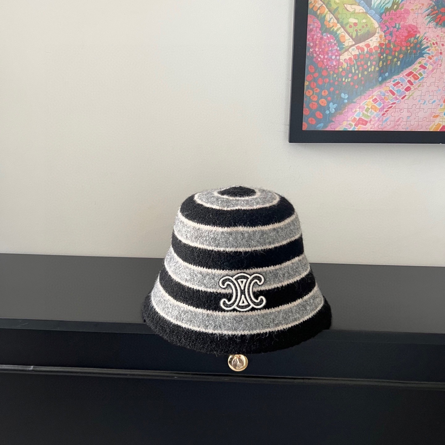 NO:579720,Specially equipped with dust bag [Celine] 2025 autumn and winter new cashmere striped color-blocked bucket hat. Unique design ~ a retro literary hat bucket hat baseball cap knitted hat, hat, celine, celine, espadrilles, hats19860909特配防尘袋【Celine赛琳】2025秋冬新款羊绒条纹拼色渔夫帽 独特设计～复古文艺的一款帽子渔夫帽棒球帽针织帽,帽子,celine,celine,espadrilles,hats,hat