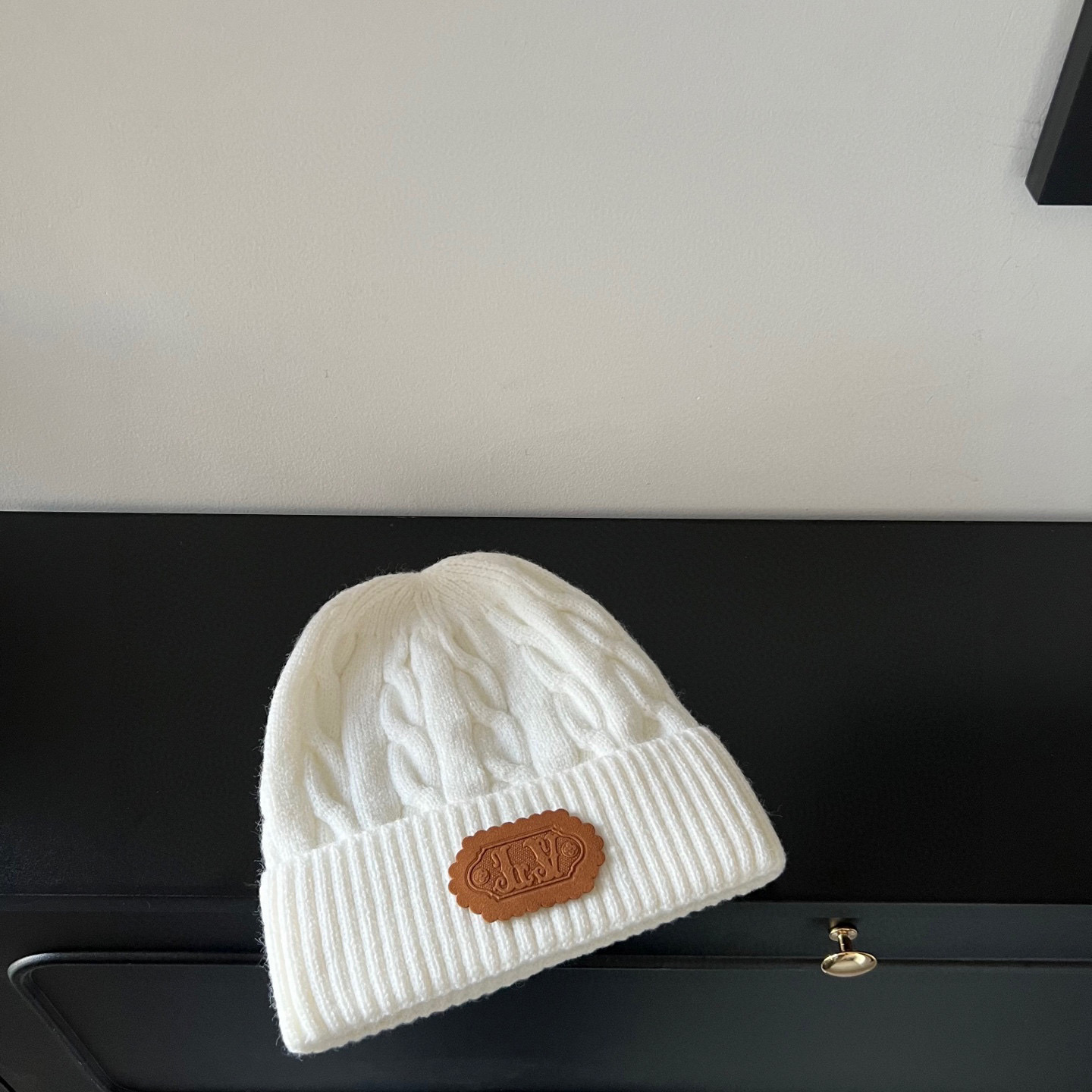 特💛配防尘袋。【lv路易威登】2025新款麻花男女精致款针织毛线帽，时尚简约#保暖款