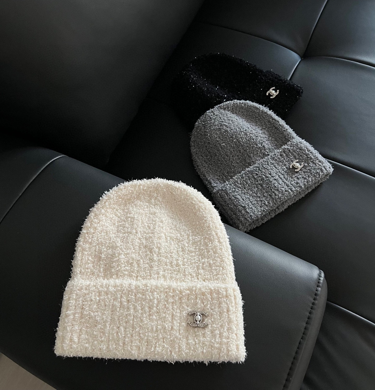 特💛配防尘袋。【Chanel香奈儿】2025新款亮丝小香风精致款针织毛线帽，时尚简约#保暖款