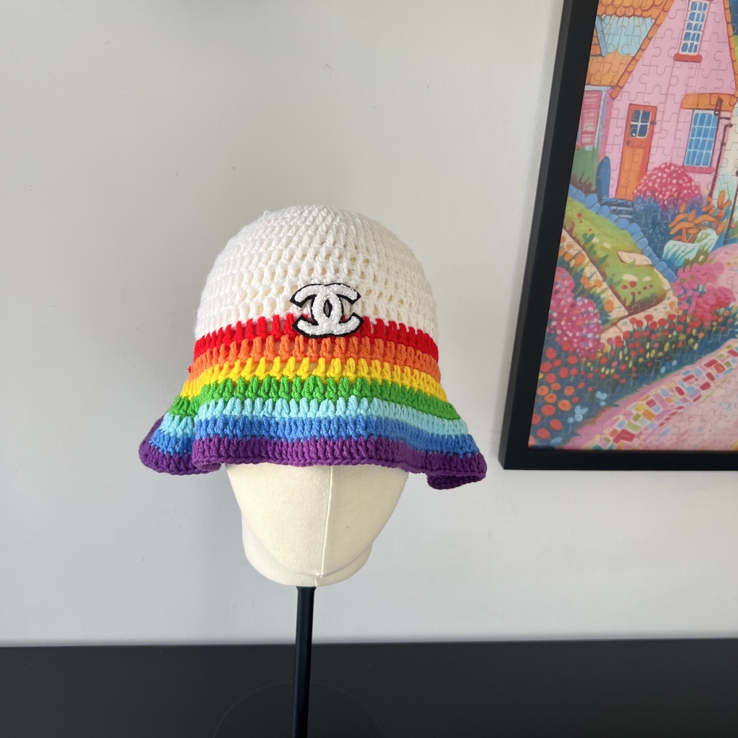 NO:588094,Specially equipped with dust bag [CHANEL Chanel] 2025 new autumn and winter color-blocked small fragrant style knitted bucket hat, unique design ~ a retro literary hat bucket hat baseball cap knitted hat, hat, chanel, chanel, espadrilles, hats19860909特配防尘袋【CHANEL香奈儿】2025秋冬新款拼色小香风针织渔夫帽, 独特设计～复古文艺的一款帽子渔夫帽棒球帽针织帽,帽子,chanel,chanel,espadrilles,hats,hat