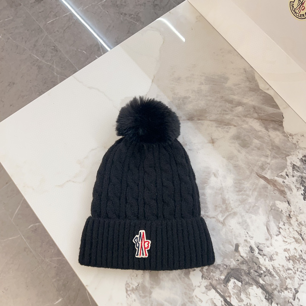 NO:604648,Specially equipped with dust bag [MONCLER Mouth Mouth] 2025 new autumn and winter twist pattern knitted fur ball beanie# A very textured one ~ close your eyes and put it into the hat fisherman hat baseball cap knitted hat, hat, Moncler, espadrilles, hats19860909特配防尘袋【MONCLER蒙口】2025秋冬新款麻花纹路针织毛球毛线帽# 非常有质感的一款～闭眼入帽子渔夫帽棒球帽针织帽,帽子,Moncler,espadrilles,hats,hat
