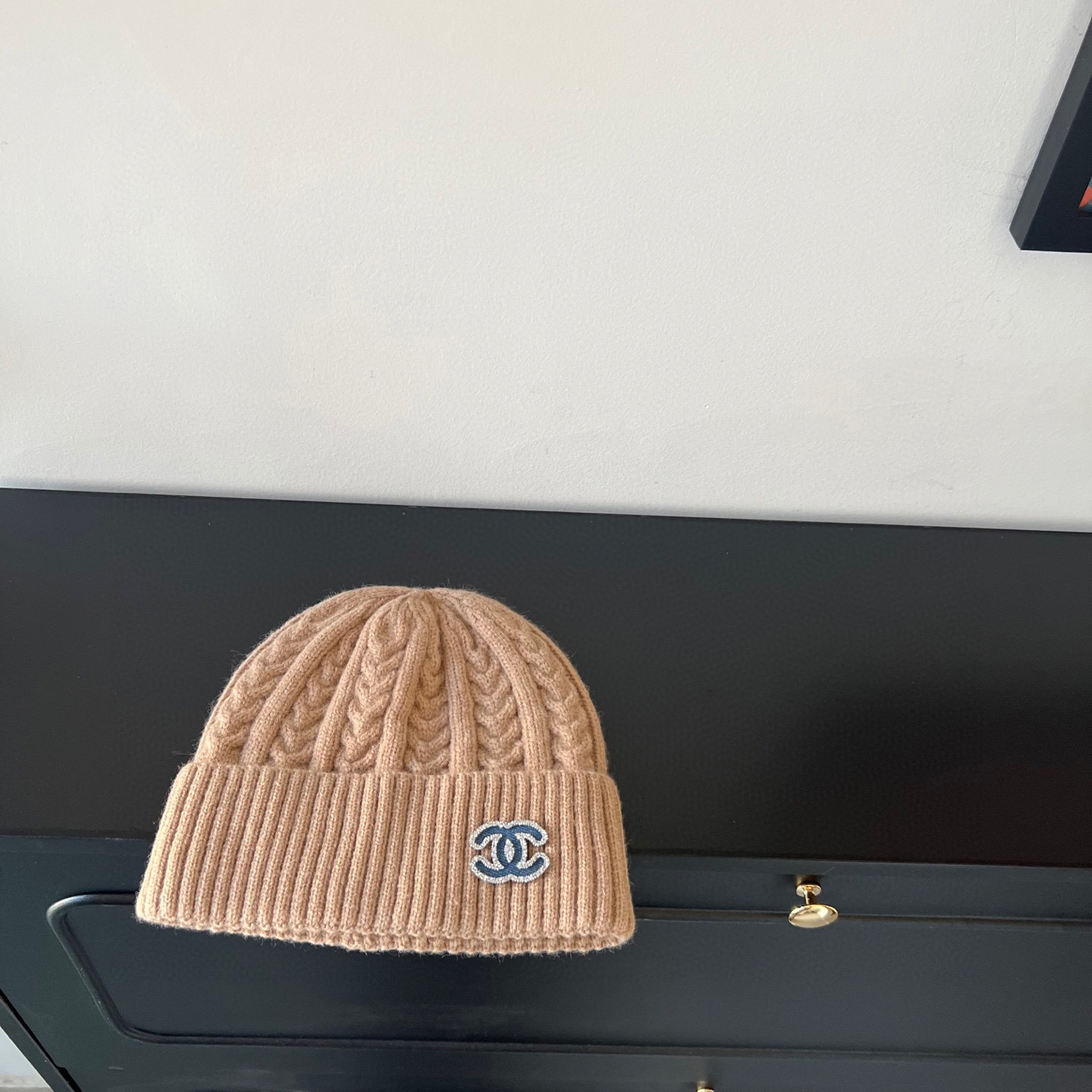💛配防尘袋。【CHANEL香奈儿】2025新款小香风麻花针织毛线帽，独家新款～韩版针织单品