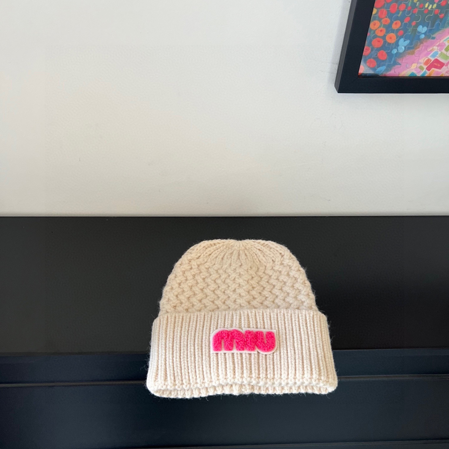 NO:617494,Specially equipped with dust bag. [MIUMIU Miu Miu] 2025 new twist bright color with knitted woolen hat, fashionable and simple #warm style hat fisherman hat baseball cap knitted hat, hat, miumiu, espadrilles, hats19860909特配防尘袋.【MIUMIU缪缪】2025新款麻花亮色搭配针织毛线帽,时尚简约#保暖款帽子渔夫帽棒球帽针织帽,帽子,miumiu,espadrilles,hats,hat