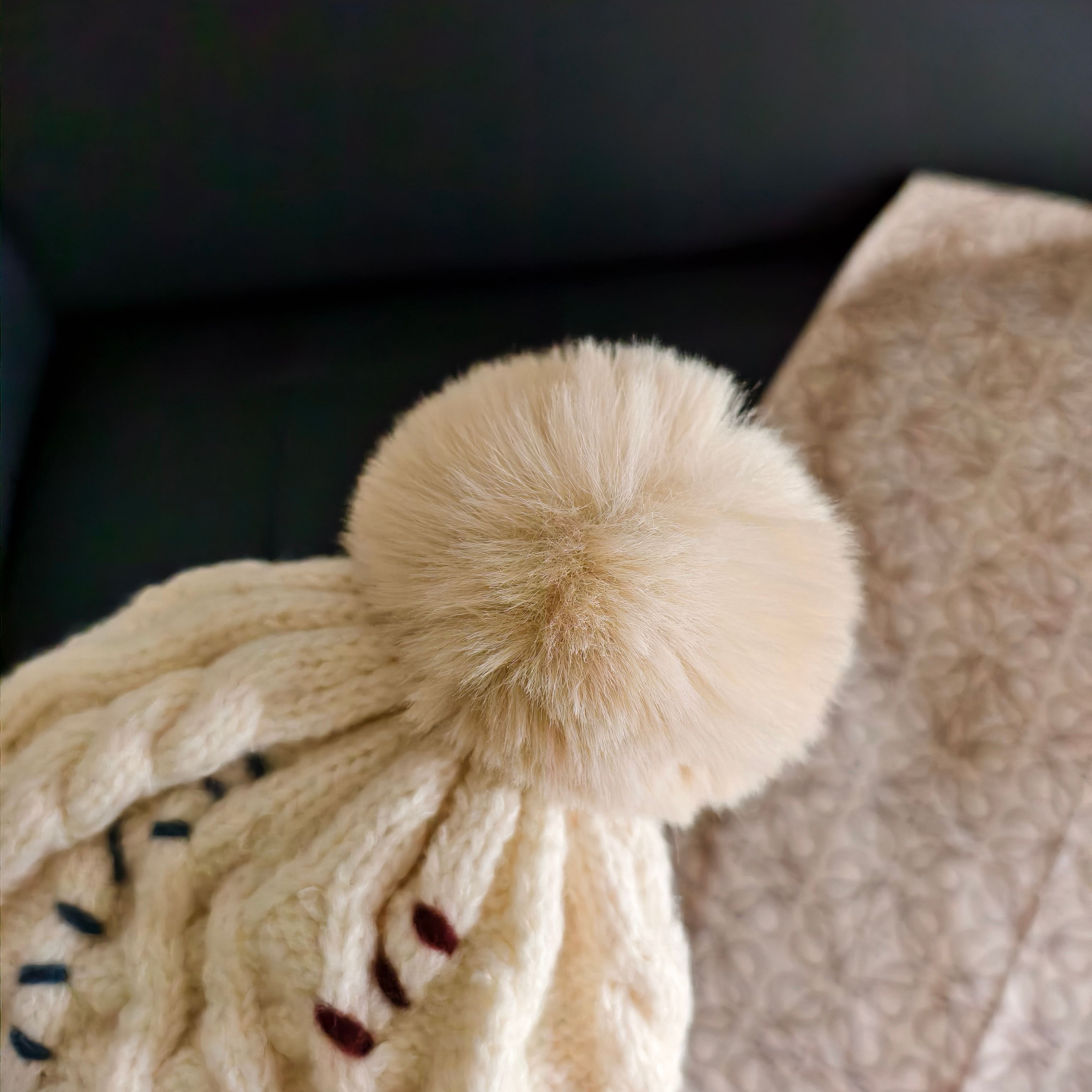 💛配防尘袋 【CHANEL香奈儿】2025秋冬新款小香风加绒毛球毛线帽#非常有质感的一款～复古风