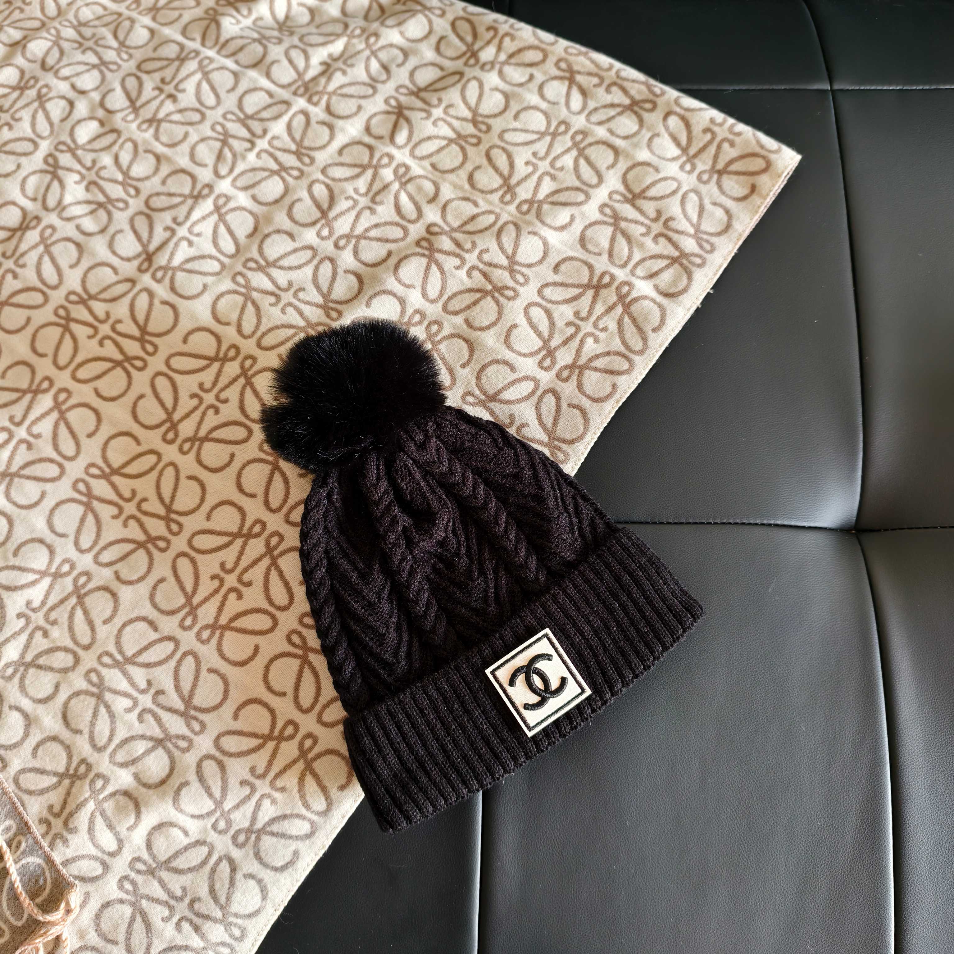 💛配防尘袋 【chanel香奈儿】2025秋冬新款加绒小香风毛线帽#非常有质感的一款～复古风