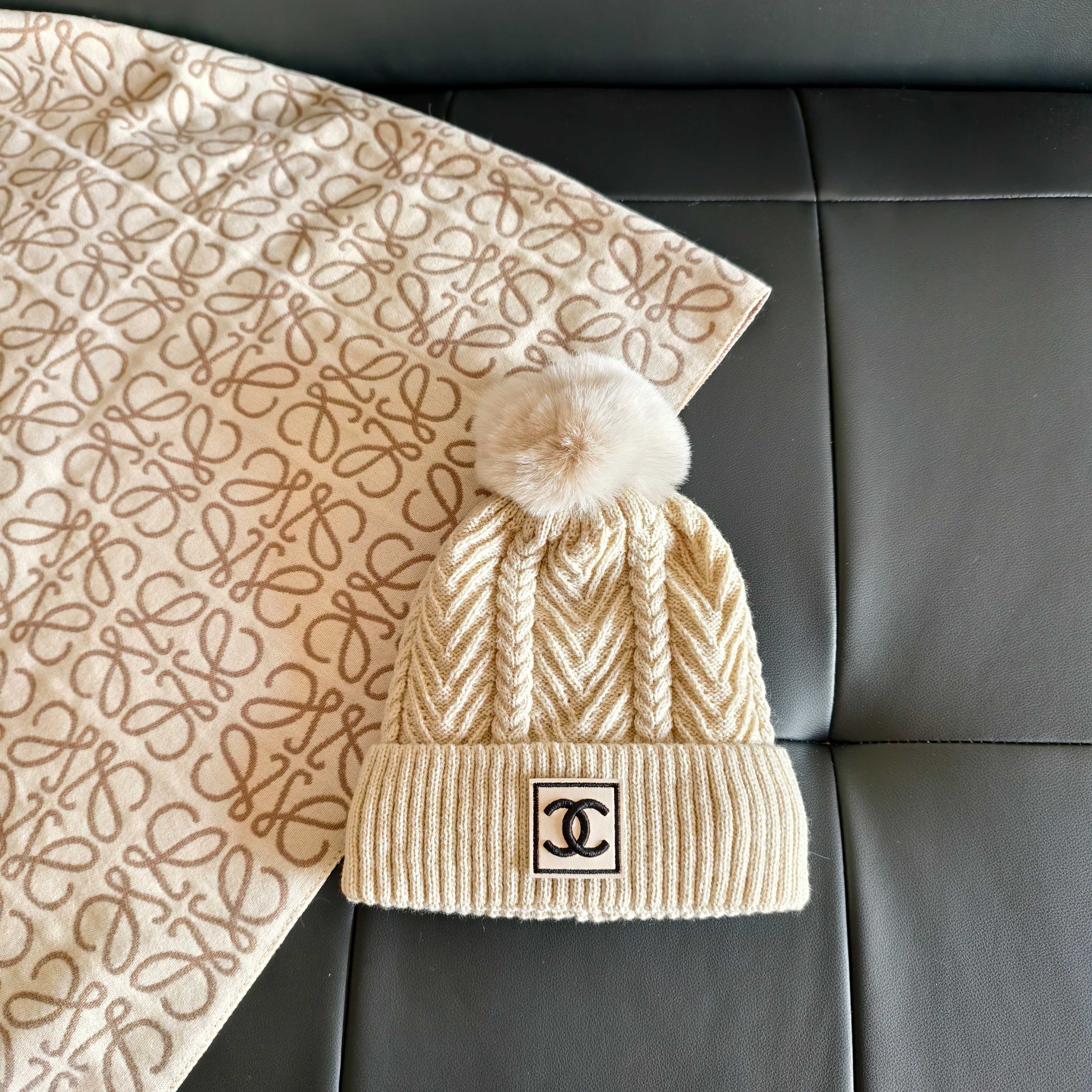 💛配防尘袋 【chanel香奈儿】2025秋冬新款加绒小香风毛线帽#非常有质感的一款～复古风