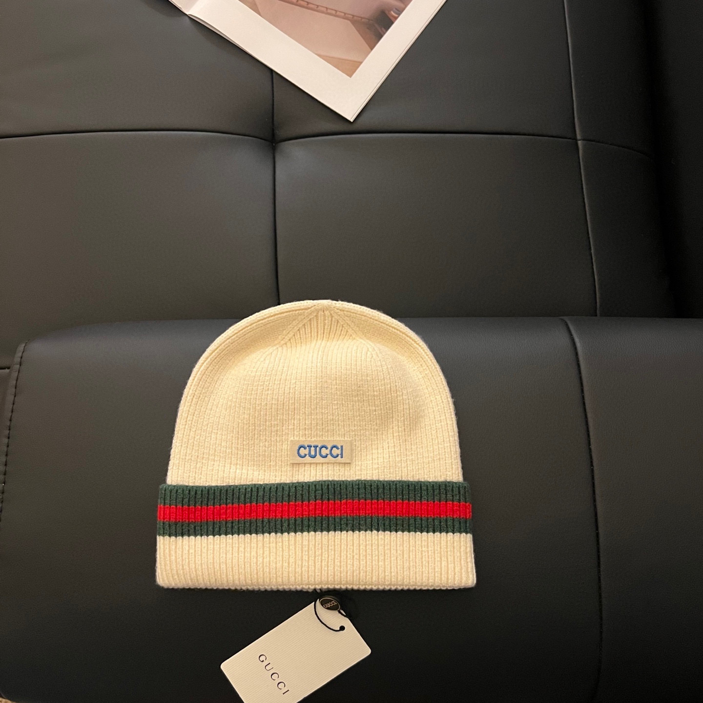 NO:643359,Special price with dust bag. [GUCCI Gucci] 2025 new big-name classic striped knitted beanie, fashionable and simple #warm style hat fisherman hat baseball cap knitted hat, hat, gucci, gucci, espadrilles, hats19860909特价配防尘袋.【GUCCI古驰】2025新款大牌经典条纹针织毛线帽,时尚简约#保暖款帽子渔夫帽棒球帽针织帽,帽子,gucci,gucci,espadrilles,hats,hat