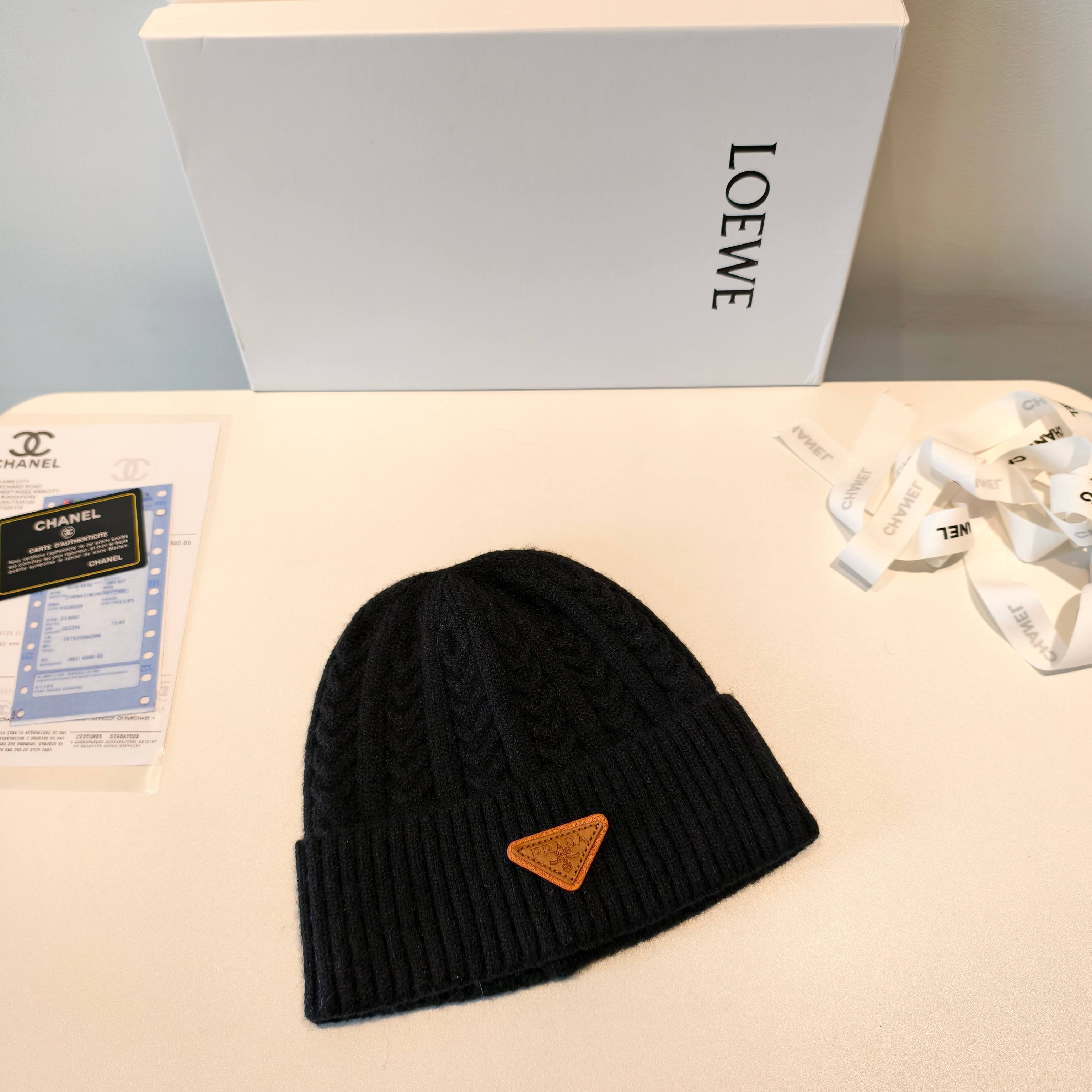 P60💛配防尘袋【Prada普拉达】2025秋冬新款男女款针织毛线帽，大牌简约～秋冬穿搭必备