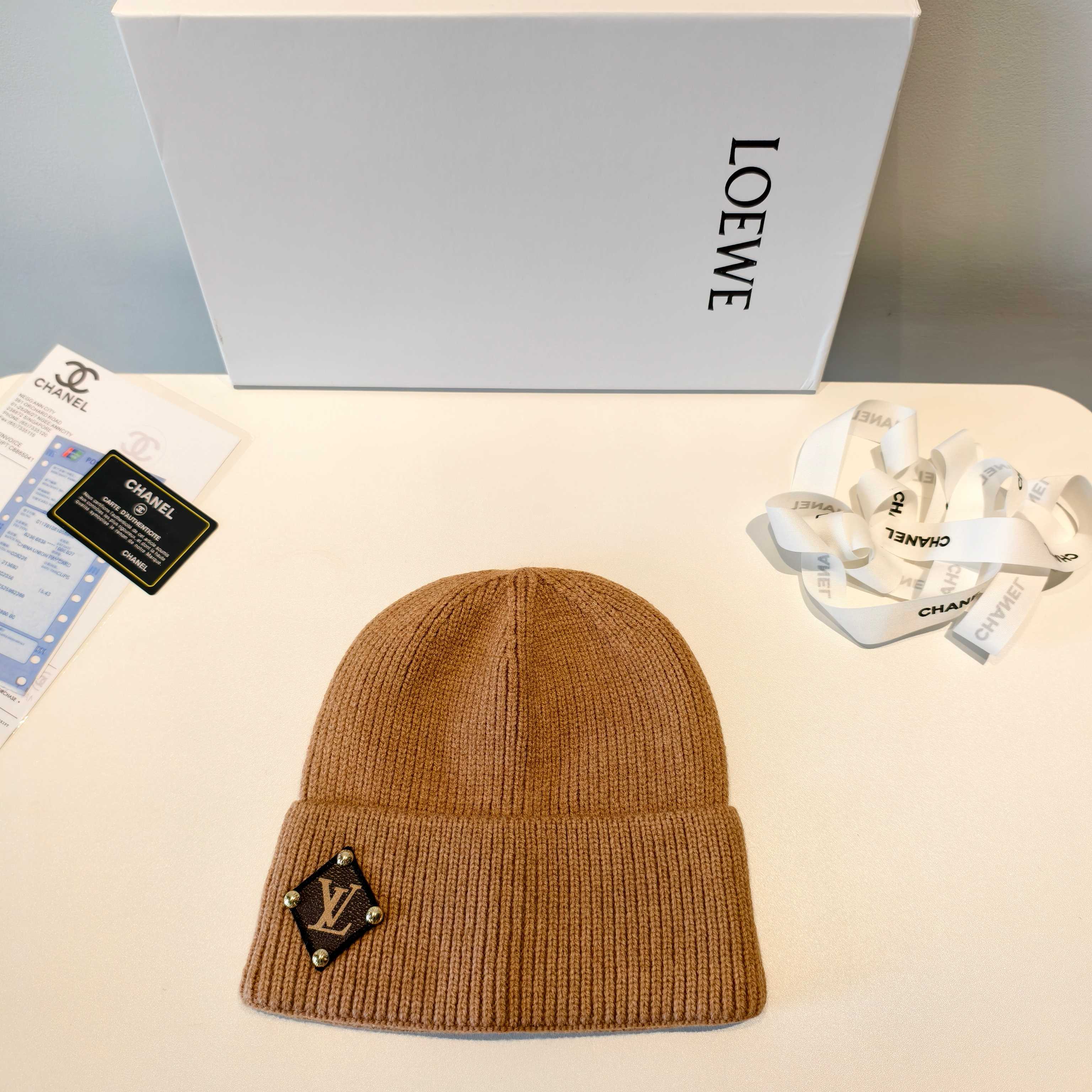 💛配防尘袋【lv路易威登】2025秋冬新款男女款针织毛线帽，大牌简约～秋冬穿搭必备