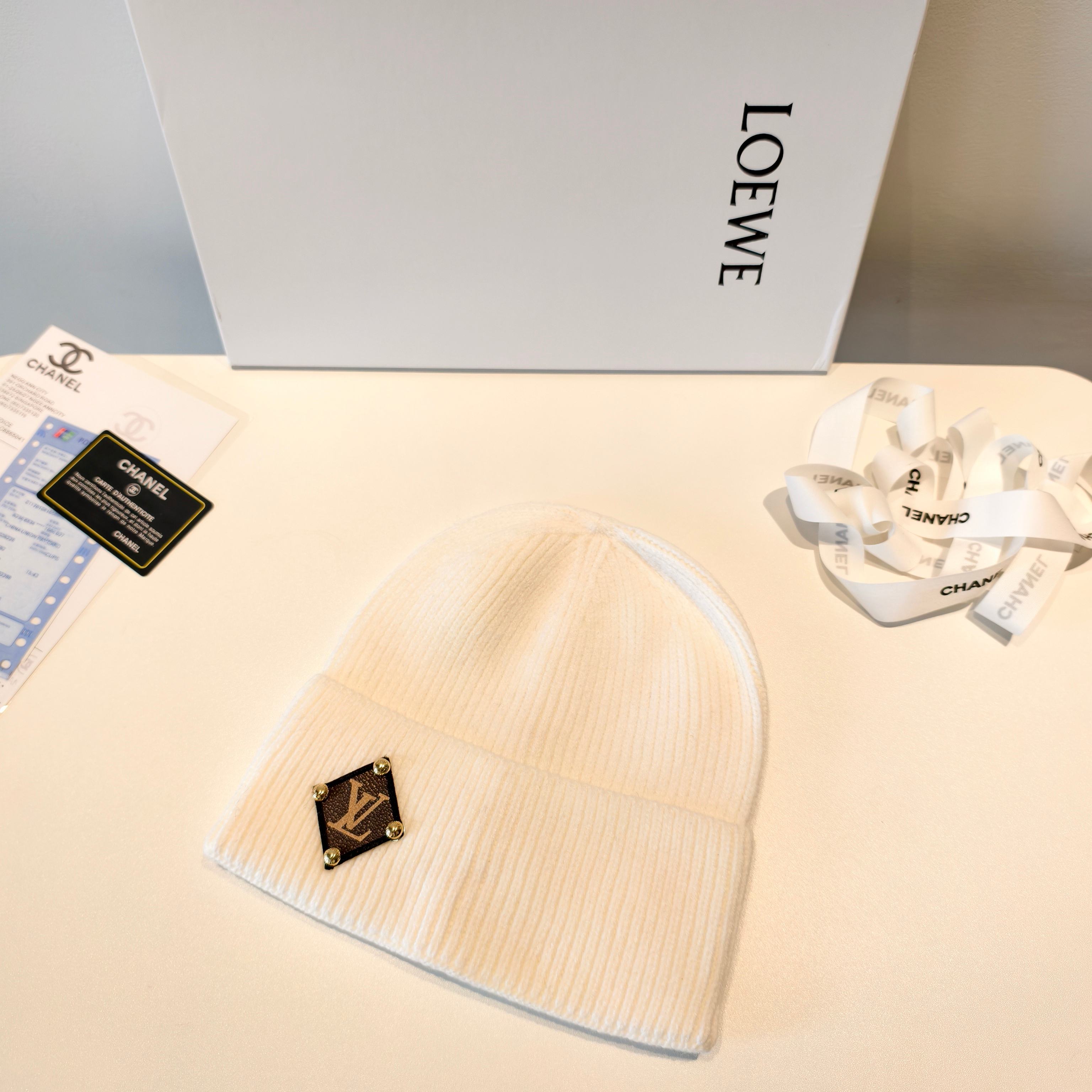 💛配防尘袋【lv路易威登】2025秋冬新款男女款针织毛线帽，大牌简约～秋冬穿搭必备