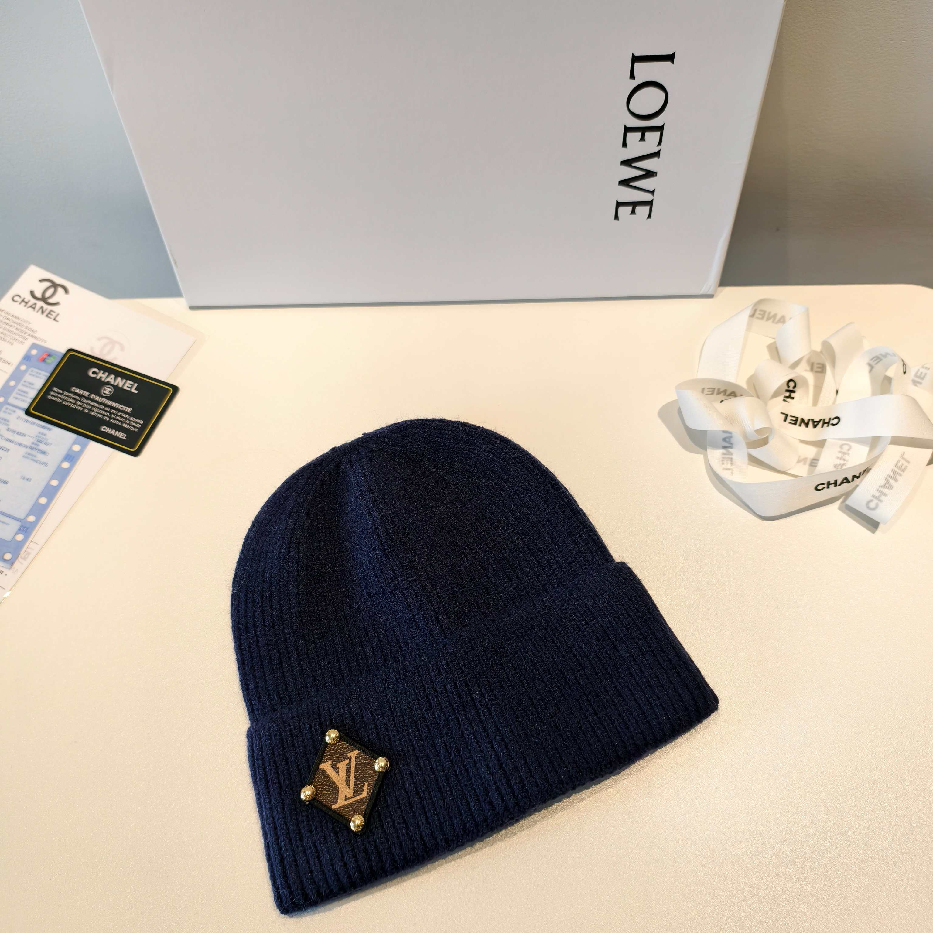 💛配防尘袋【lv路易威登】2025秋冬新款男女款针织毛线帽，大牌简约～秋冬穿搭必备