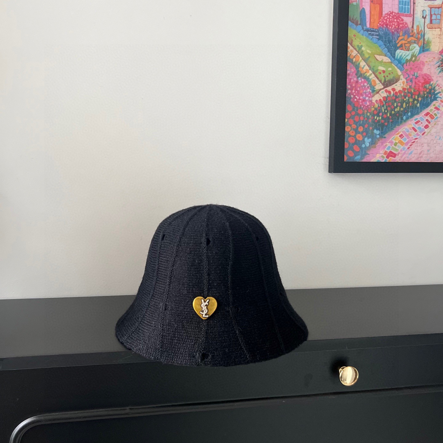 NO:643594,Specially equipped with dust bag [YSL Saint Laurent] 2025 autumn and winter new irregular simple pattern bucket hat, unique design ~ a retro literary hat bucket hat baseball cap knitted hat, hat, saint laurent, saint laurent, espadrilles, hats19860909特配防尘袋【YSL圣罗兰】2025秋冬新款不规则简约纹路渔夫帽桶帽, 独特设计～复古文艺的一款帽子渔夫帽棒球帽针织帽,帽子,saint laurent,saint laurent,espadrilles,hats,hat