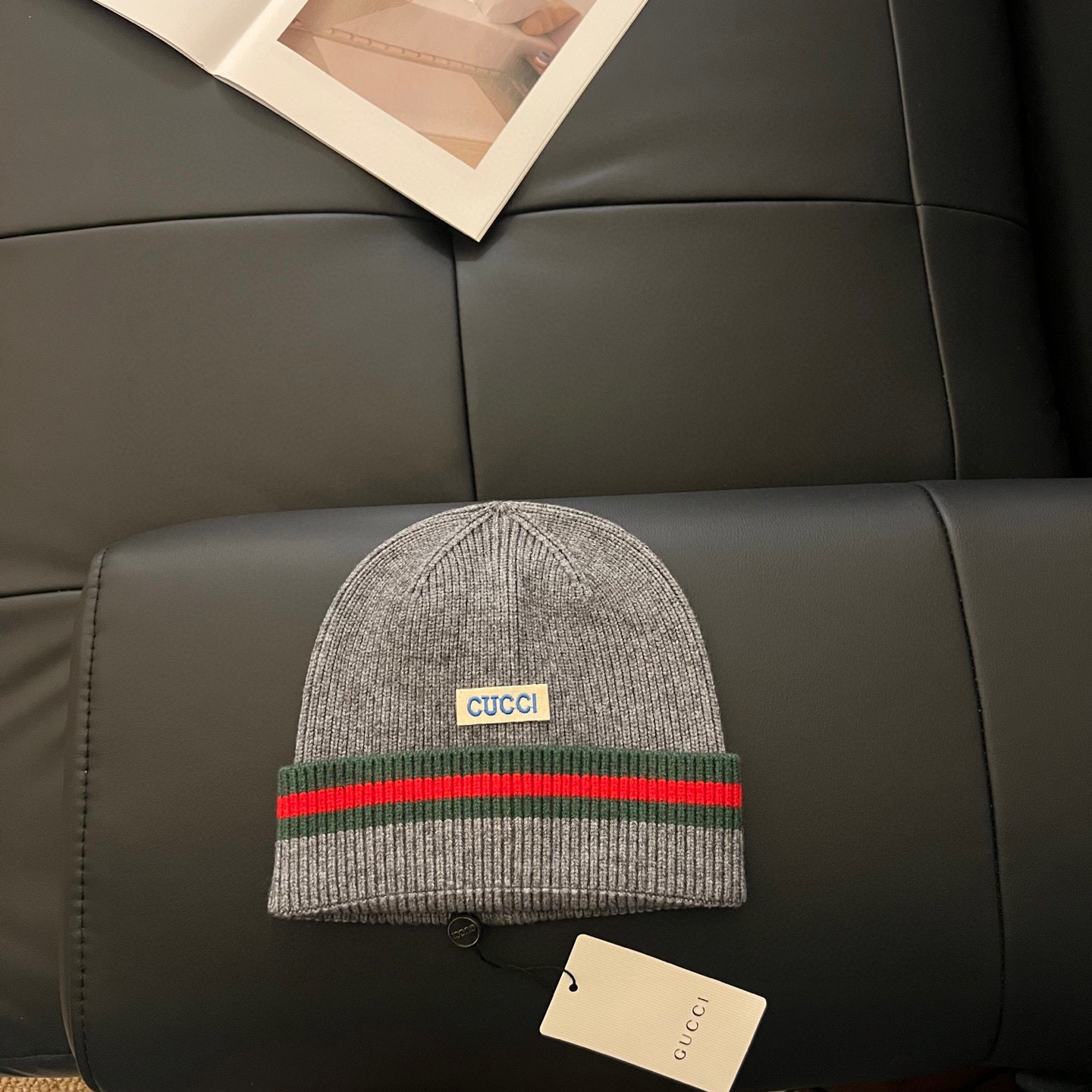 NO:689839,Special price with dust bag. [GUCCI Gucci] 2025 new big-name classic striped knitted beanie, fashionable and simple #warm style hat fisherman hat baseball cap knitted hat, hat, gucci, gucci, espadrilles, hats19860909特价配防尘袋.【GUCCI古驰】2025新款大牌经典条纹针织毛线帽,时尚简约#保暖款帽子渔夫帽棒球帽针织帽,帽子,gucci,gucci,espadrilles,hats,hat