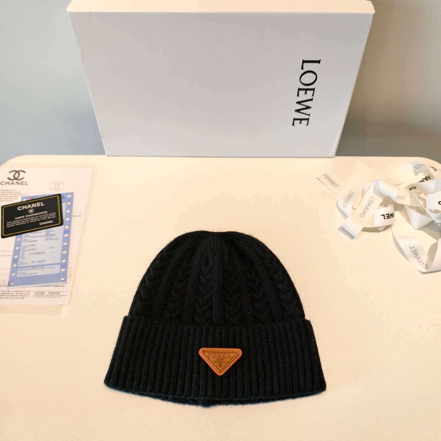NO:689847,Special price with dust bag [Prada] 2025 new autumn and winter knitted woolen hats for men and women, big brand simple ~ essential hats for autumn and winter wear, fisherman hats, baseball caps, knitted hats, hats, prada, prada, espadrilles, hats19860909特价配防尘袋【Prada普拉达】2025秋冬新款男女款针织毛线帽,大牌简约～秋冬穿搭必备帽子渔夫帽棒球帽针织帽,帽子,prada,prada,espadrilles,hats,hat