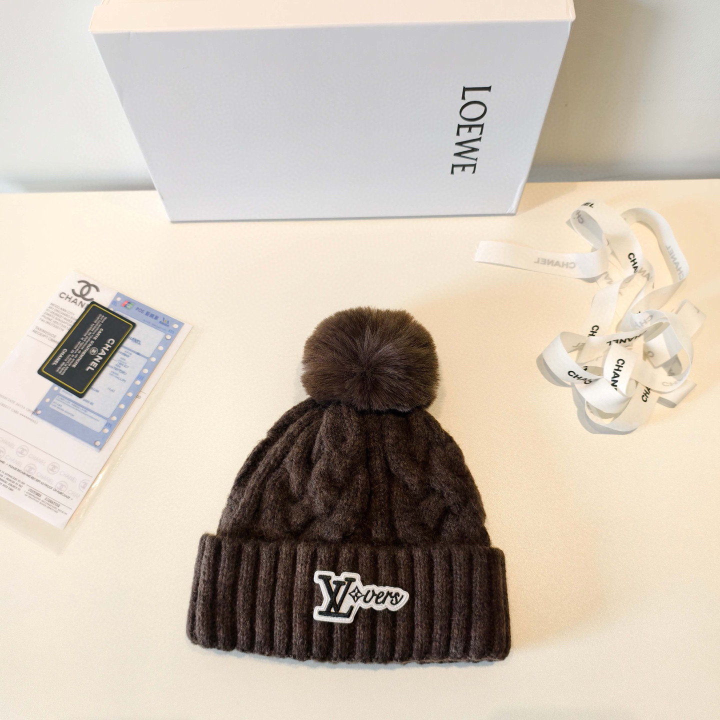 NO:704048,Specially equipped with dust bag [lv Louis Vuitton] 2025 autumn and winter new men's and women's twist wool hat# A very textured one ~ retro style hat, fisherman hat, baseball cap, knitted hat, hat, louis vuitton, louis vuitton, espadrilles, hats19860909特配防尘袋【lv路易威登】2025秋冬新款男女款麻花毛线帽# 非常有质感的一款～复古风帽子渔夫帽棒球帽针织帽,帽子,louis vuitton,louis vuitton,espadrilles,hats,hat