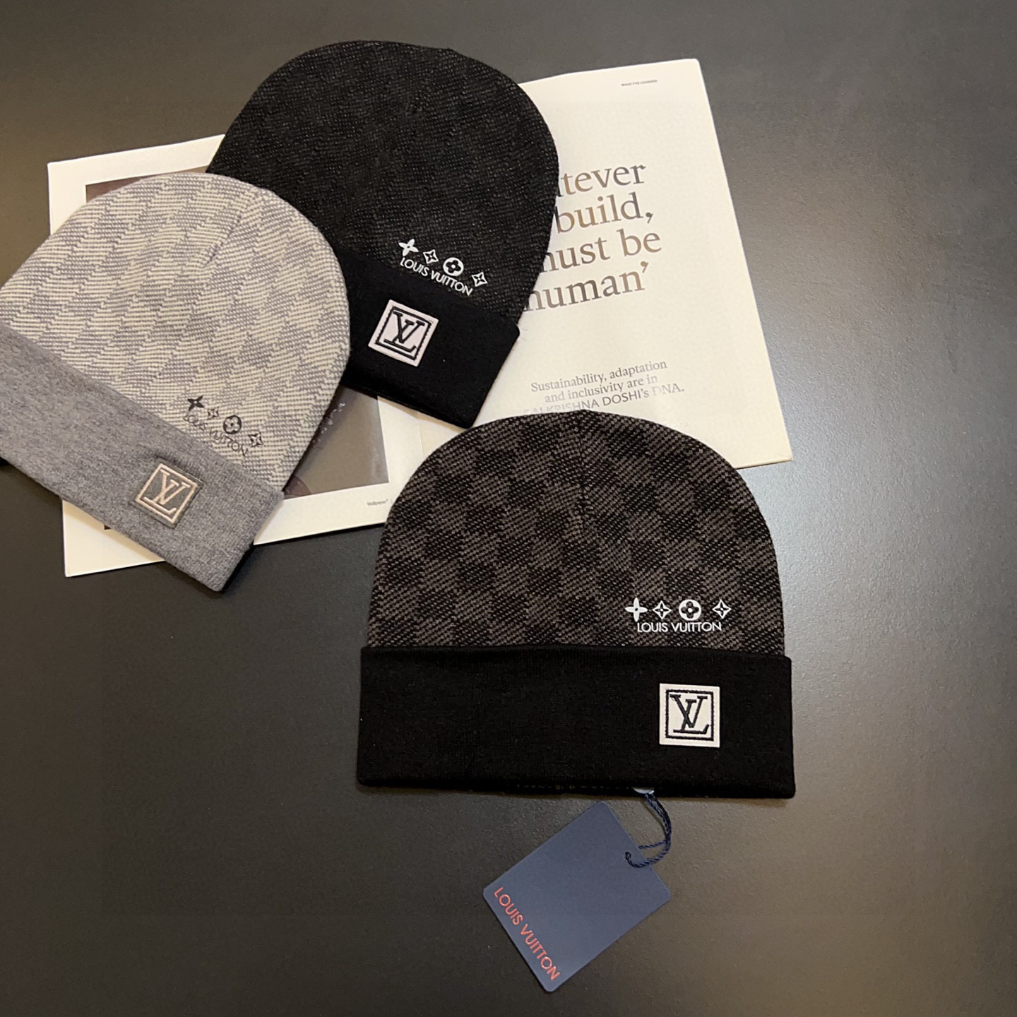 NO:704055,Specially equipped with dust bag. [lv Louis Vuitton] 2025 new big-name embroidered knitted woolen hat, men and women ~ fashionable and simple #warm hat fisherman hat baseball cap knitted hat, hat, louis vuitton, louis vuitton, espadrilles, hats19860909特配防尘袋.【lv 路易威登】2025新款大牌刺绣针织毛线帽,男女款～时尚简约#保暖款帽子渔夫帽棒球帽针织帽,帽子,louis vuitton,louis vuitton,espadrilles,hats,hat