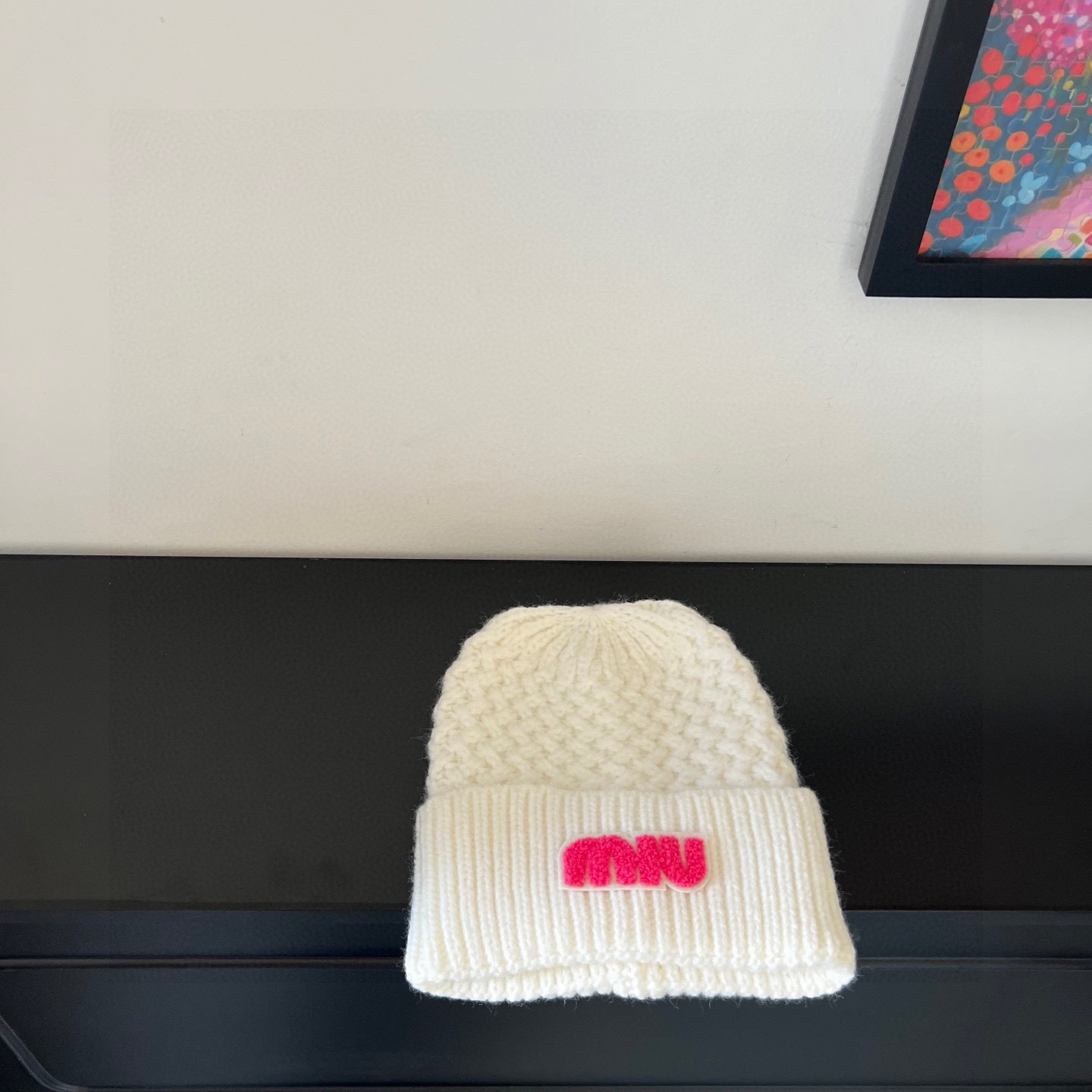 NO:704057,Specially equipped with dust bag. [MIUMIU Miu Miu] 2025 new twist bright color with knitted woolen hat, fashionable and simple #warm style hat fisherman hat baseball cap knitted hat, hat, miumiu, espadrilles, hats19860909特配防尘袋.【MIUMIU缪缪】2025新款麻花亮色搭配针织毛线帽,时尚简约#保暖款帽子渔夫帽棒球帽针织帽,帽子,miumiu,espadrilles,hats,hat