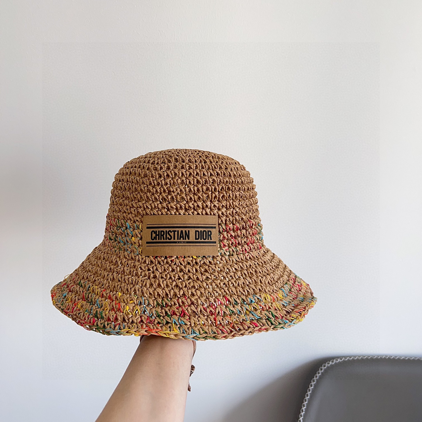 💛配防尘袋【DIOR迪奥】2026新款彩色拼接度假风渔夫帽，🔆百搭日常款～出街必备