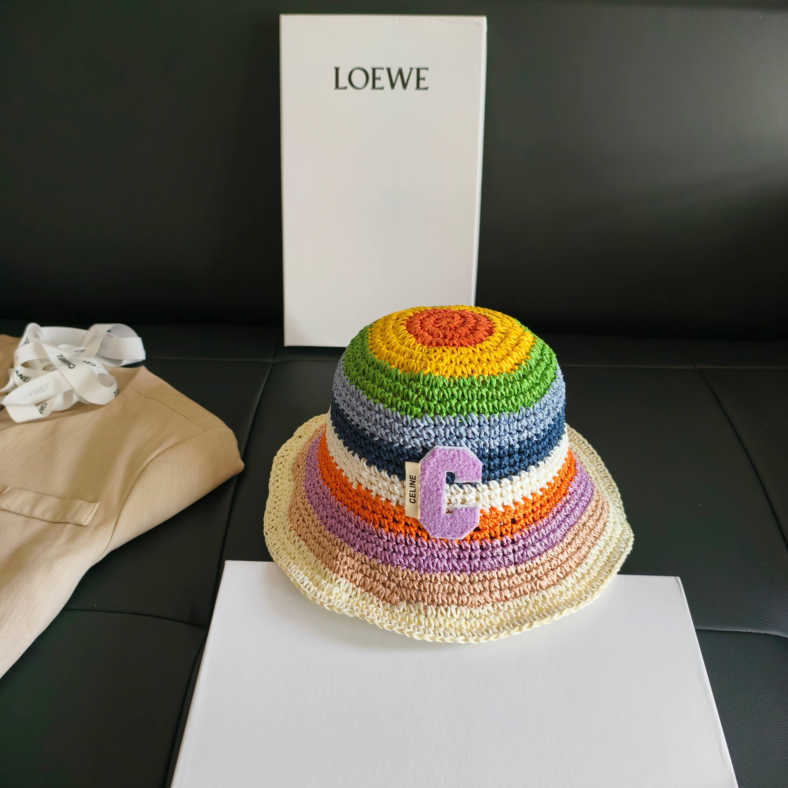 💛配防尘袋【Celine赛琳】2026新款彩虹拼色编织款渔夫帽，🔆百搭日常款～休闲出街#
