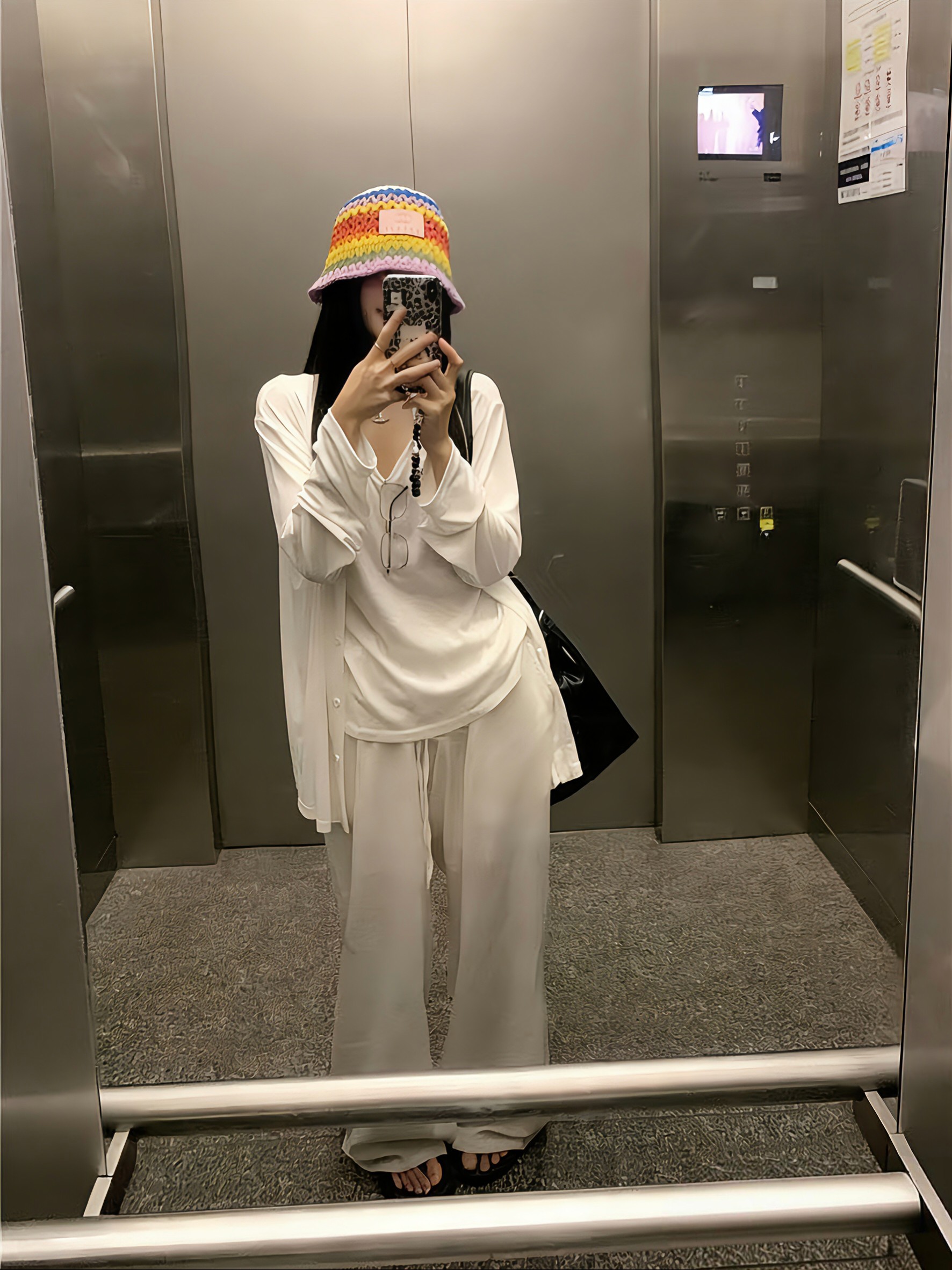 💛配防尘袋【Chanel香奈儿】2026新款彩虹拼色编织款渔夫帽，🔆百搭日常款～休闲出街#