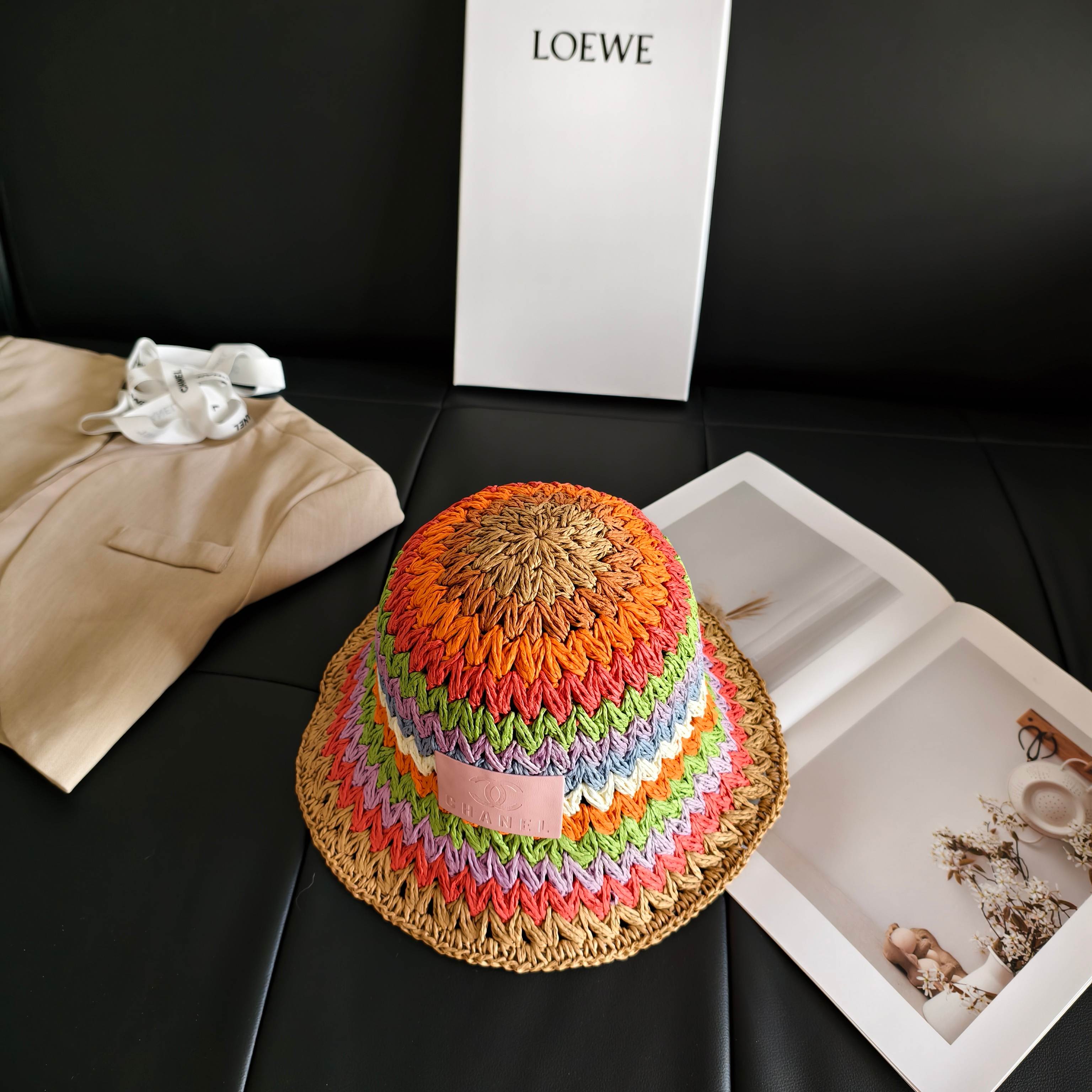 💛配防尘袋【Celine赛琳】2026新款彩虹拼色编织款渔夫帽，🔆百搭日常款～休闲出街#