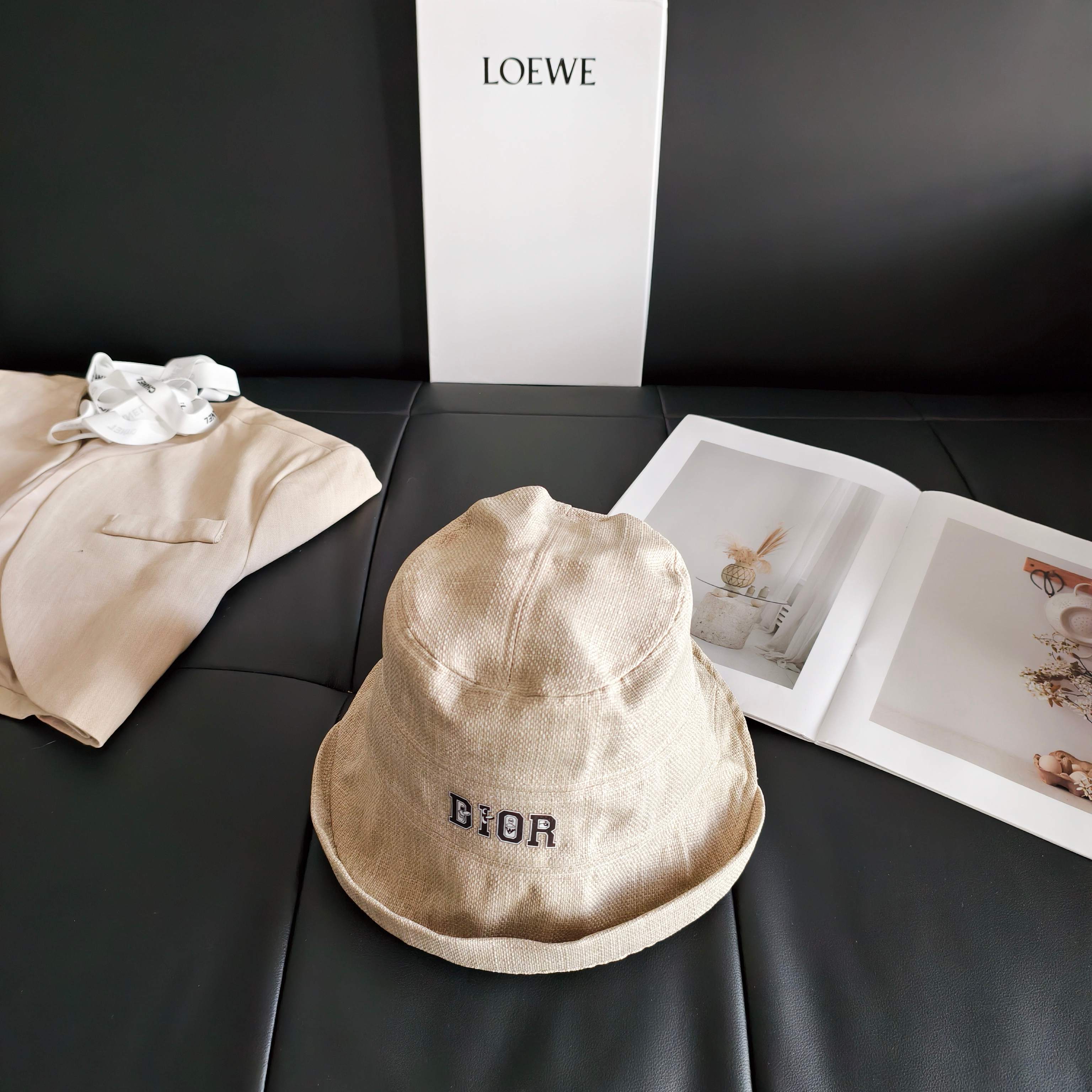 💛配防尘袋【Dior迪奥】2026新款不规则棉麻款渔夫帽，🔆百搭日常款～休闲出街#