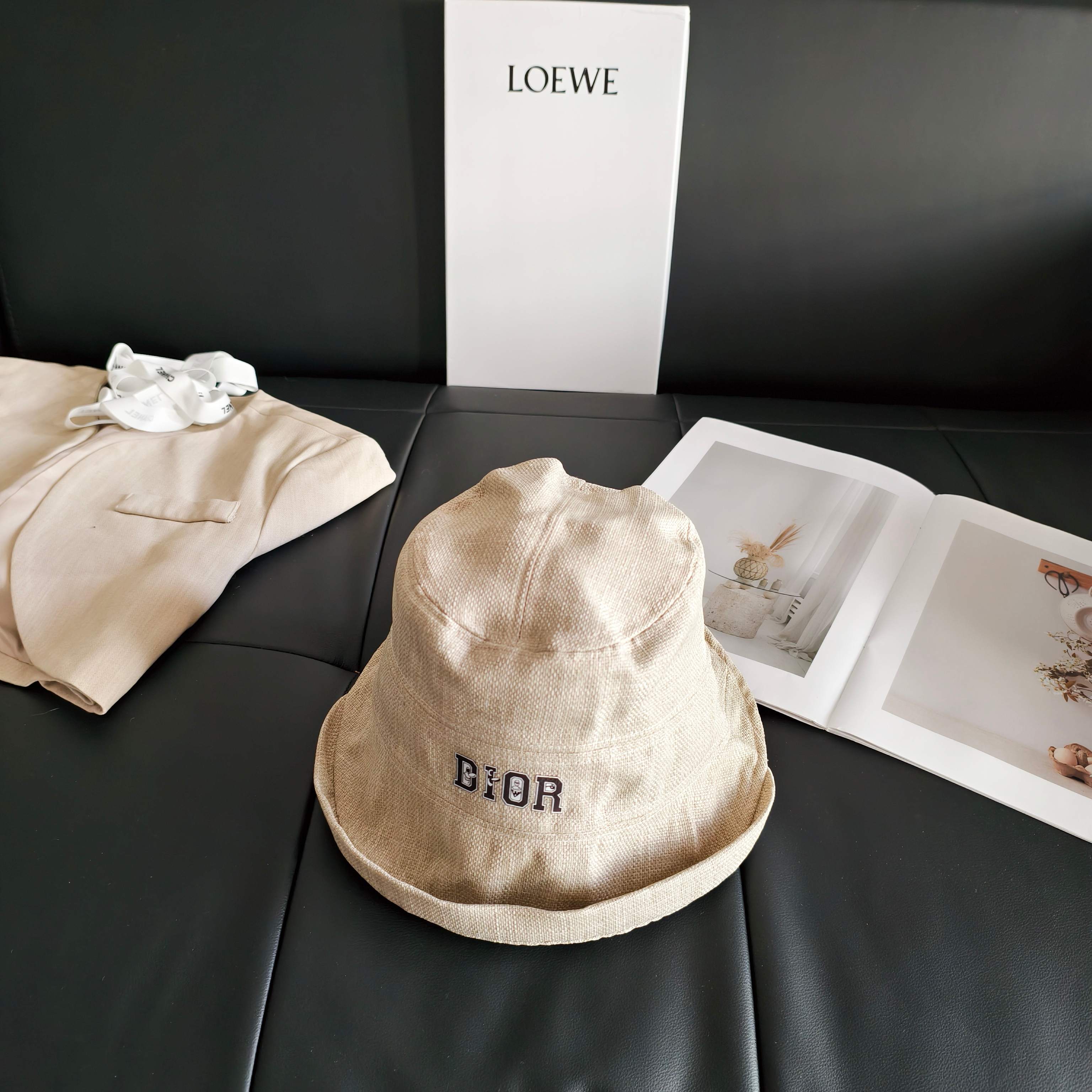 💛配防尘袋【Dior迪奥】2026新款不规则棉麻款渔夫帽，🔆百搭日常款～休闲出街#