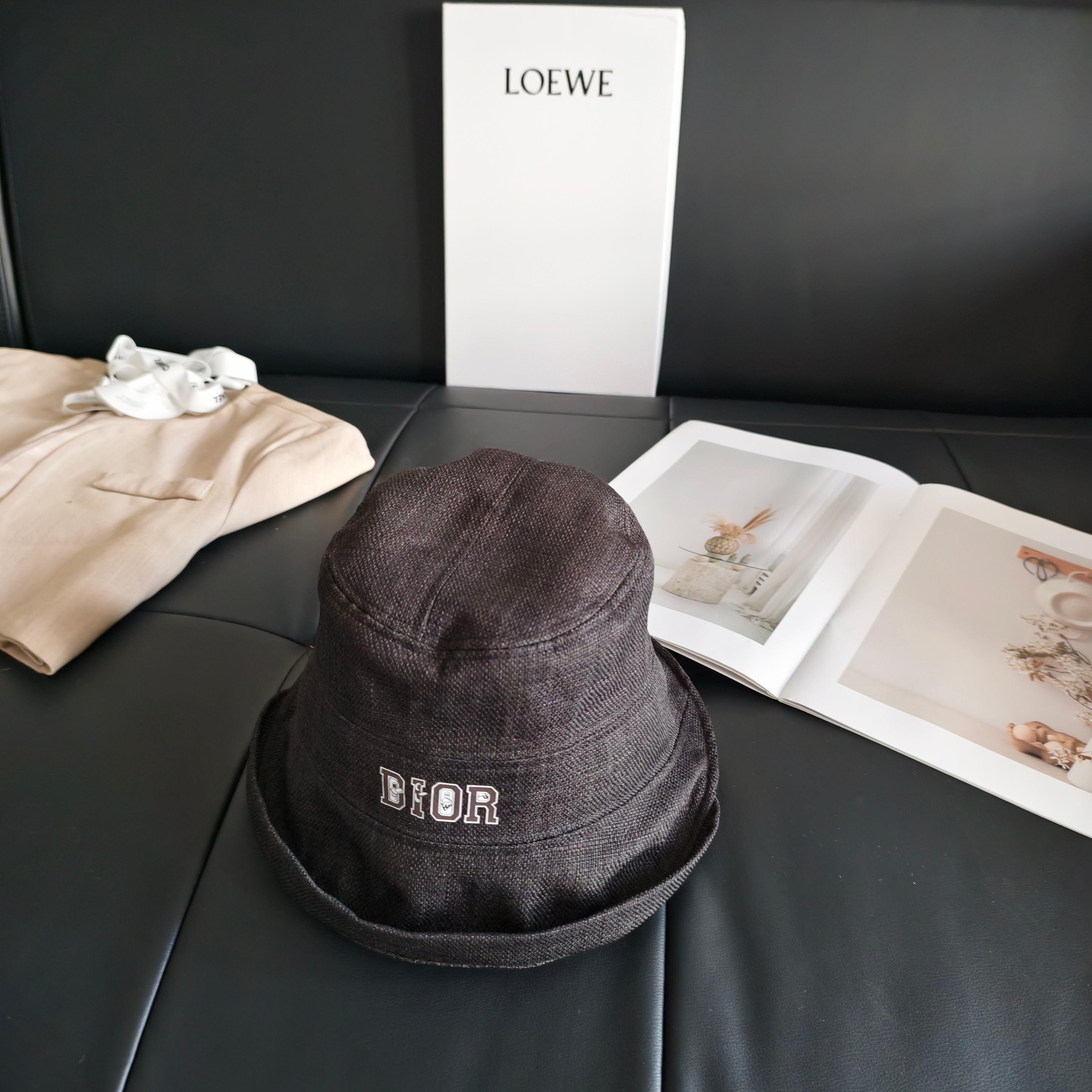 💛配防尘袋【Dior迪奥】2026新款不规则棉麻款渔夫帽，🔆百搭日常款～休闲出街#