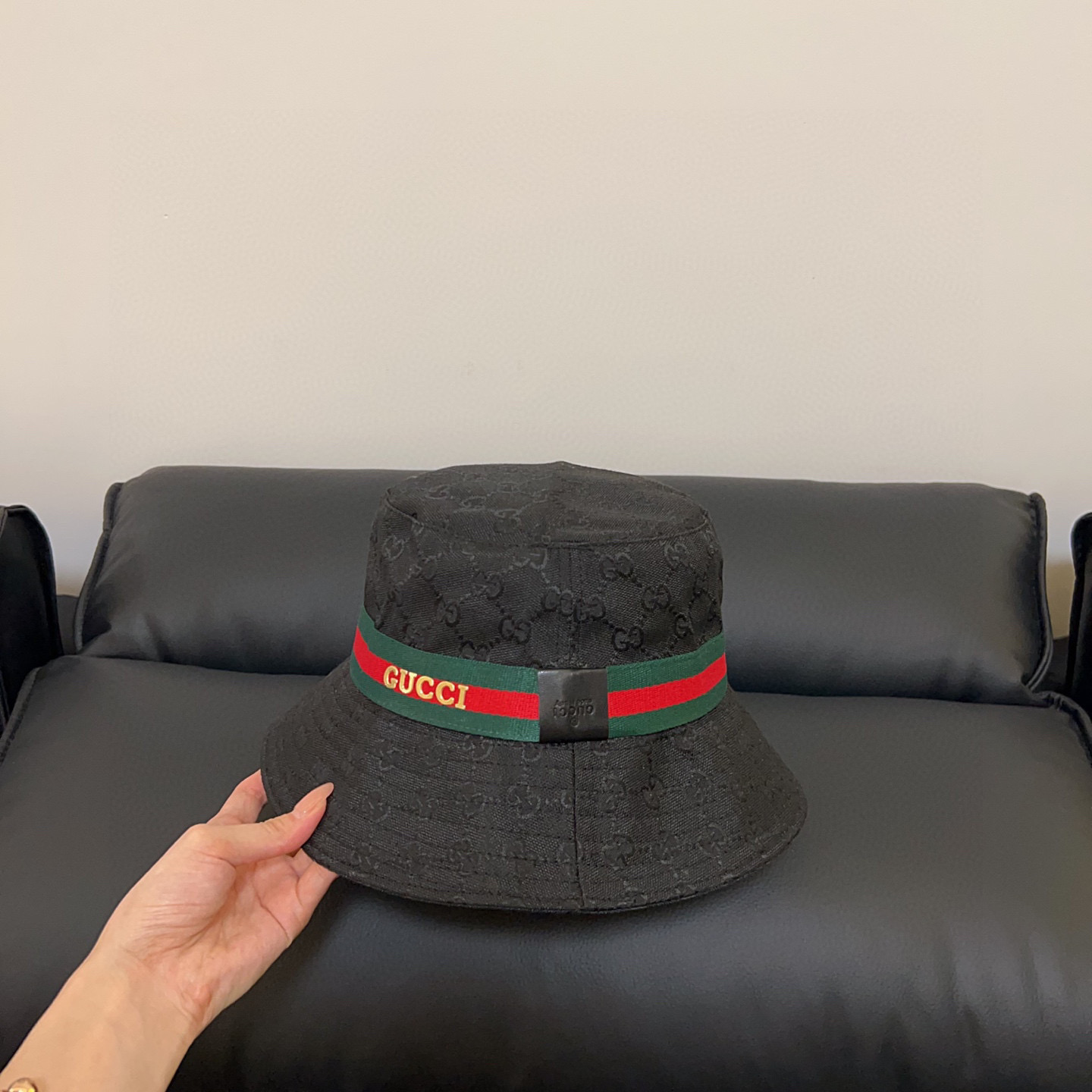 特价💛配防尘袋【GUCCI古驰】2026新款专柜大牌男女款简约渔夫帽，🔆百搭日常款～出街必备