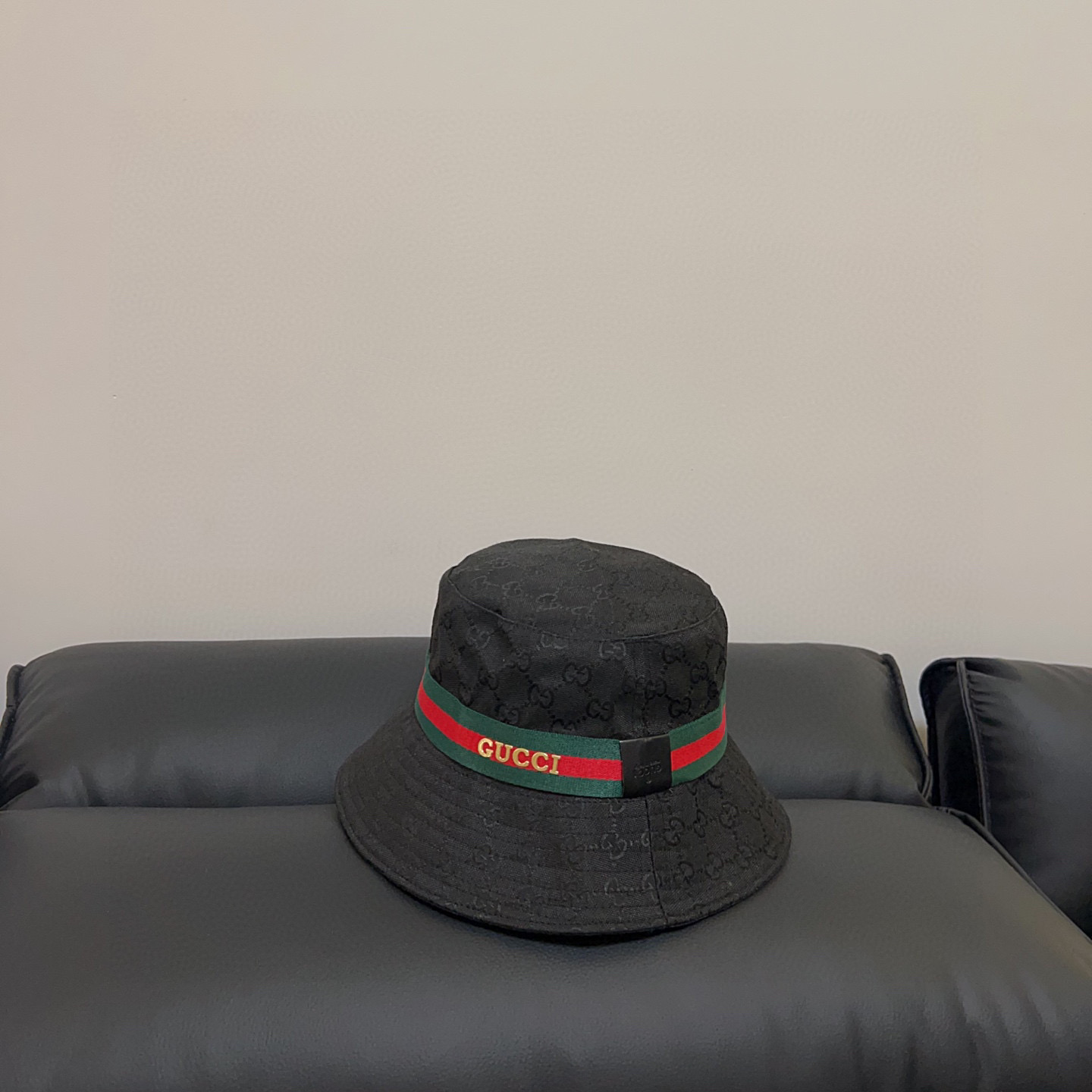 特价💛配防尘袋【GUCCI古驰】2026新款专柜大牌男女款简约渔夫帽，🔆百搭日常款～出街必备