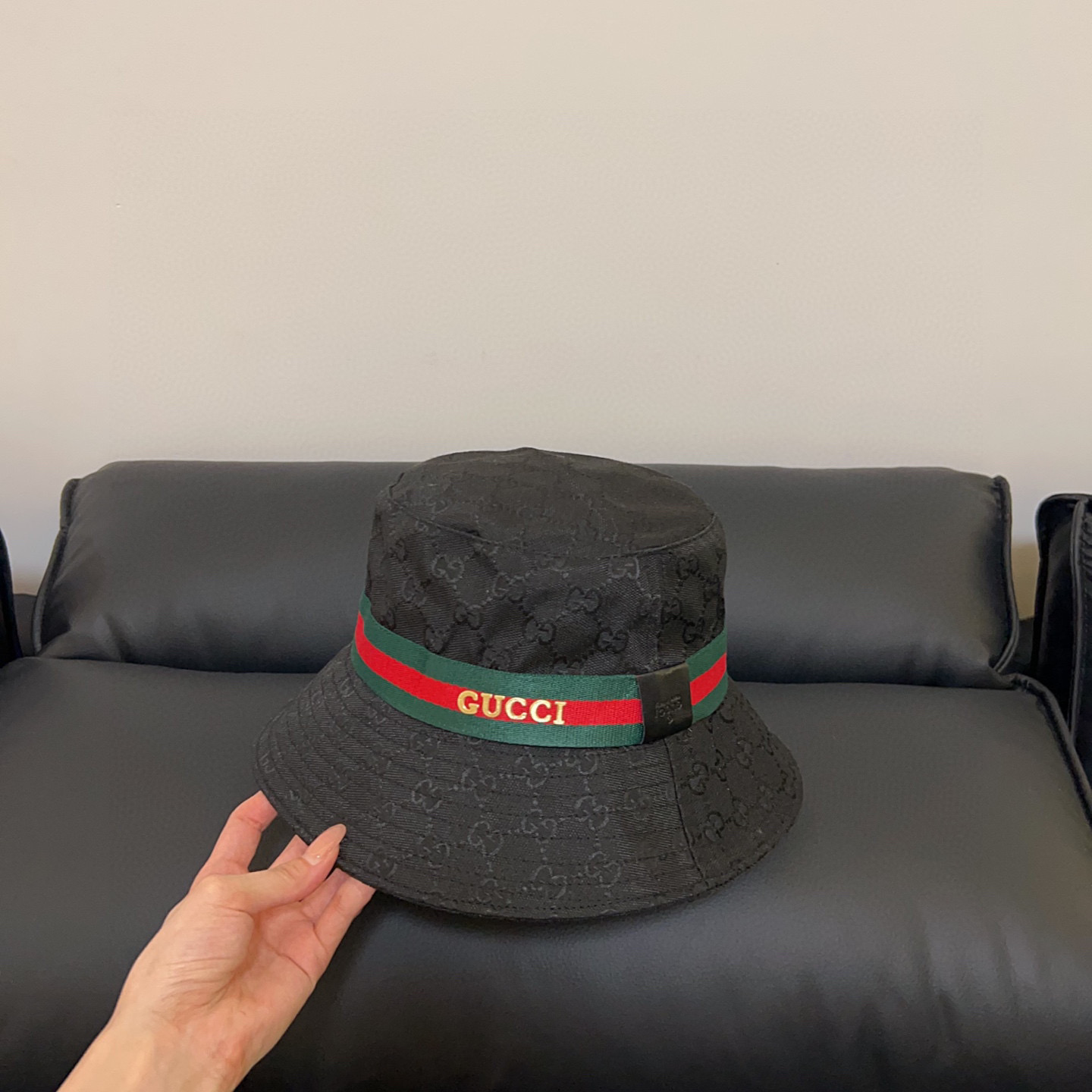 特价💛配防尘袋【GUCCI古驰】2026新款专柜大牌男女款简约渔夫帽，🔆百搭日常款～出街必备