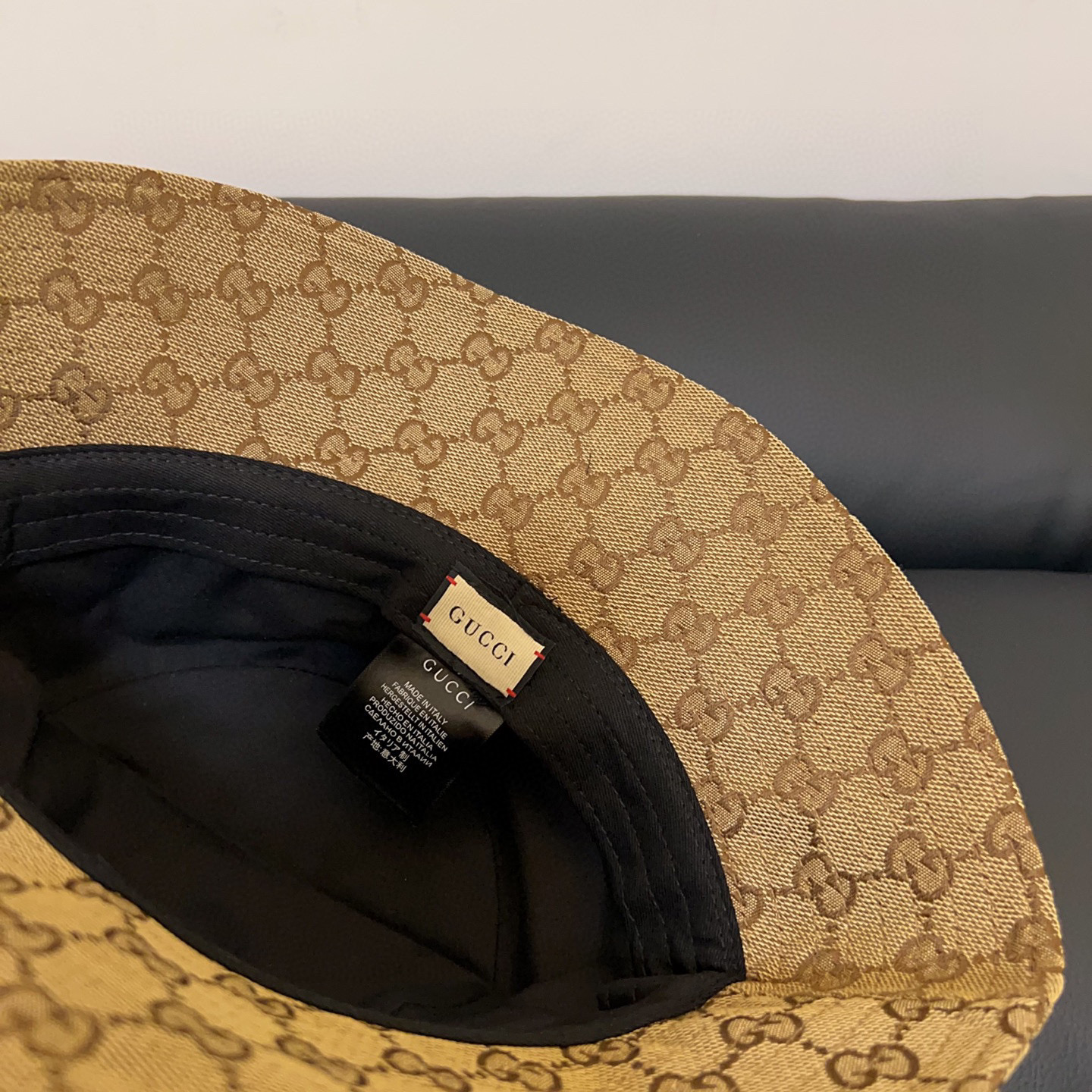 特价💛配防尘袋【GUCCI古驰】2026新款专柜大牌男女款简约渔夫帽，🔆百搭日常款～出街必备