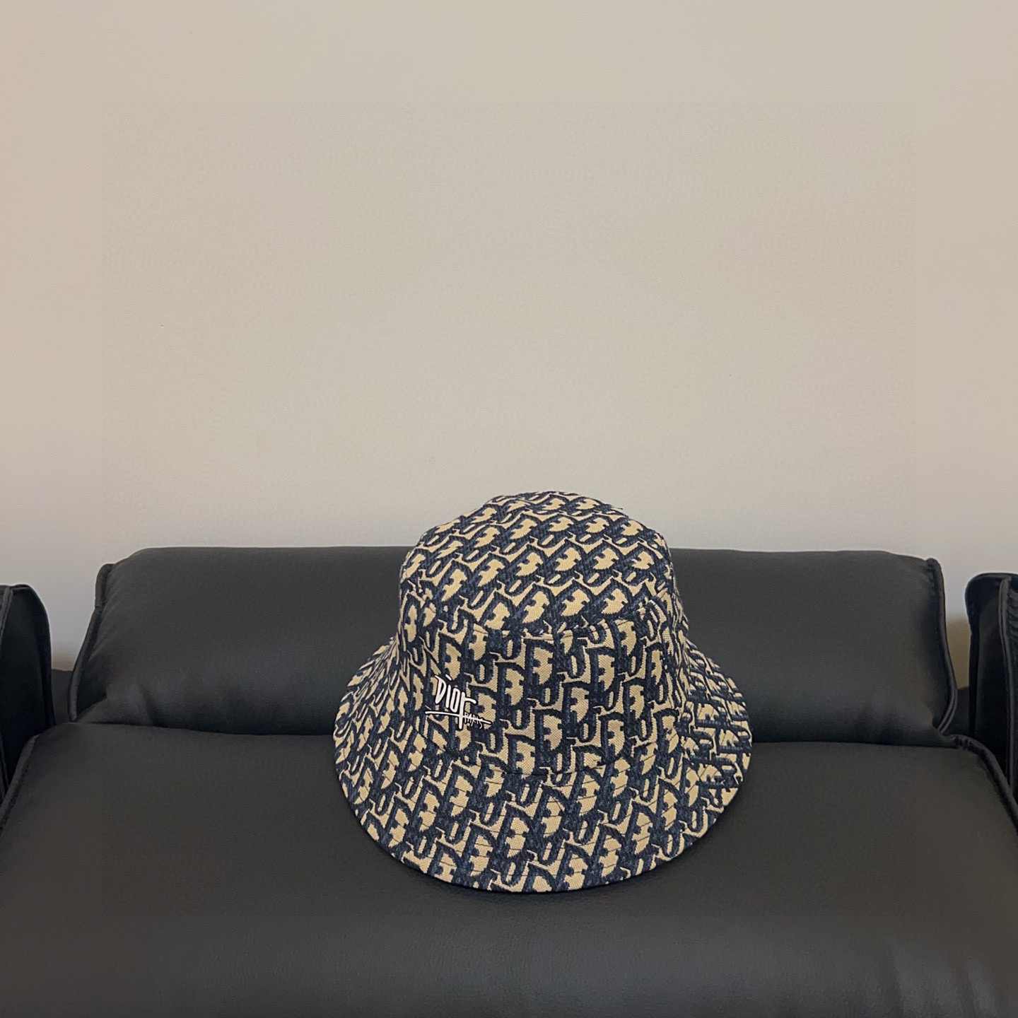 特价💛配防尘袋【DIOR迪奥】2026新款专柜大牌男女款简约渔夫帽，🔆百搭日常款～出街必备