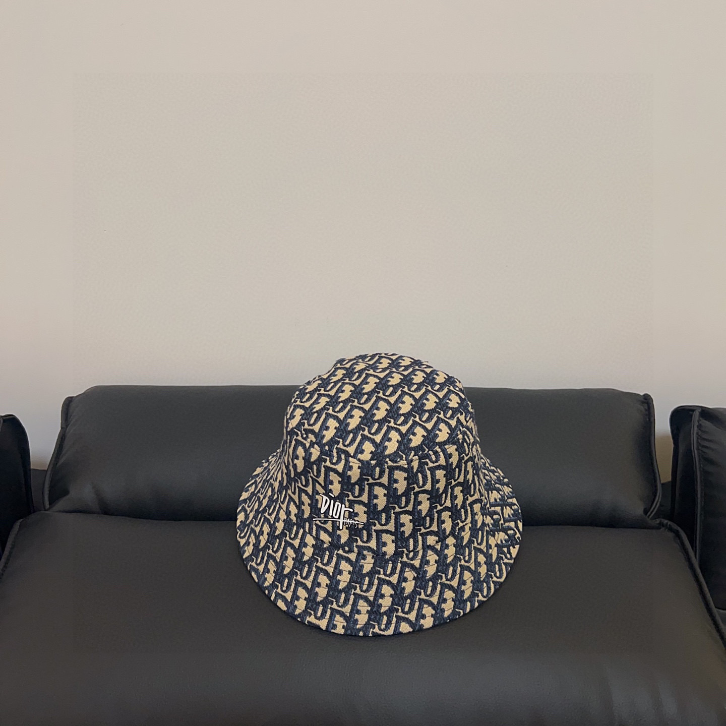 特价💛配防尘袋【DIOR迪奥】2026新款专柜大牌男女款简约渔夫帽，🔆百搭日常款～出街必备