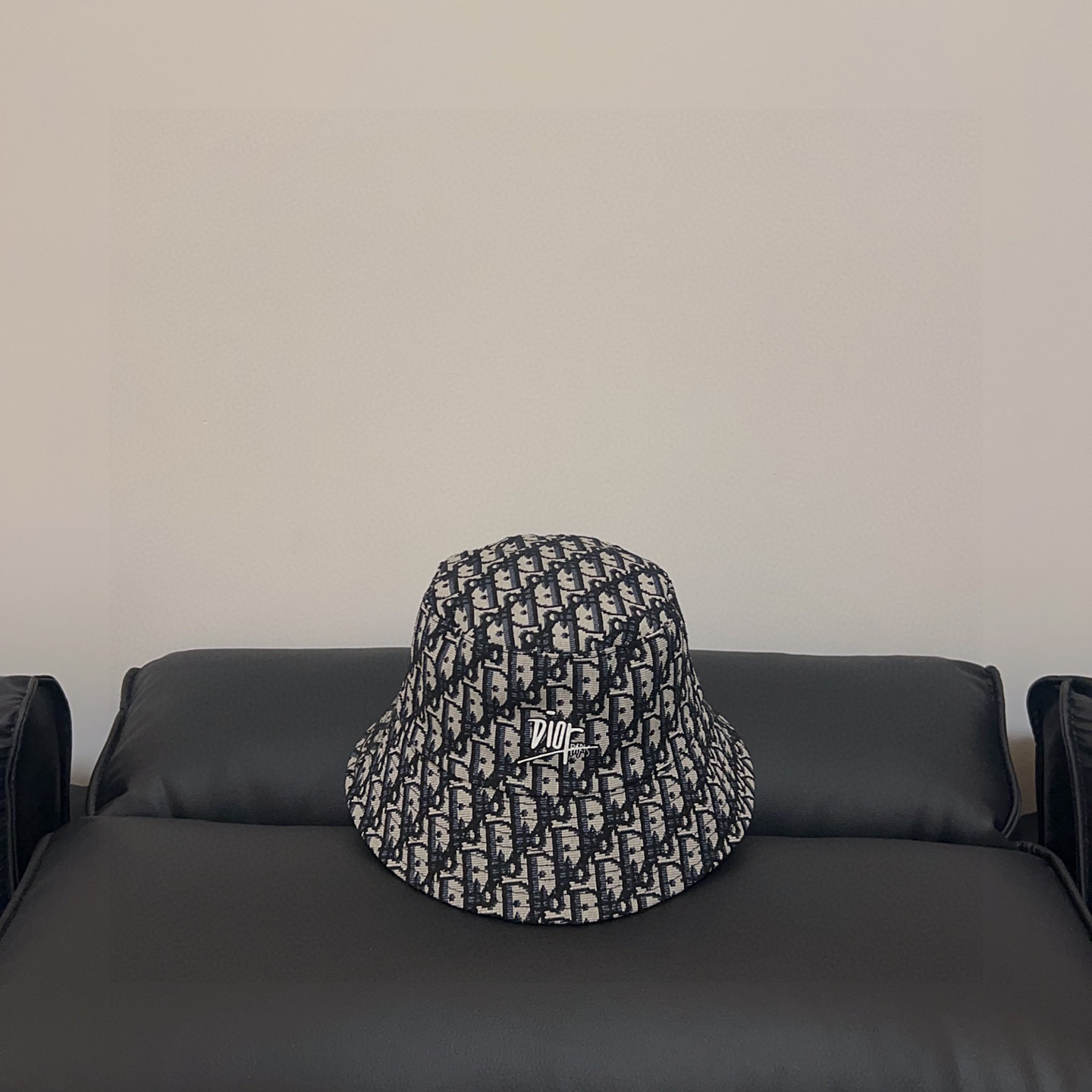 特价💛配防尘袋【DIOR迪奥】2026新款专柜大牌男女款简约渔夫帽，🔆百搭日常款～出街必备