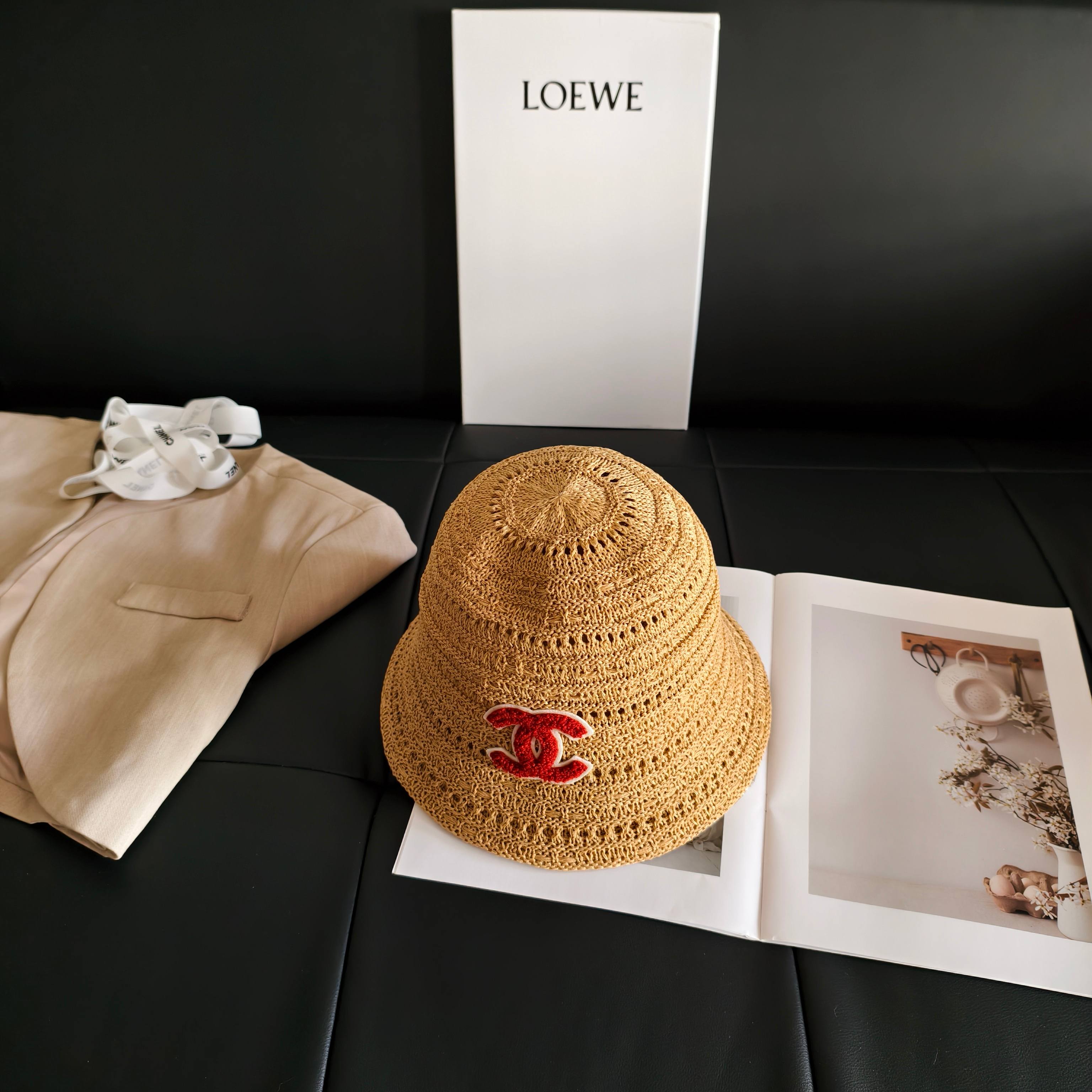 💛配防尘袋【CHANEL香奈儿】2026新款小香风小桶帽渔夫帽，独特设计～复古文艺的一款