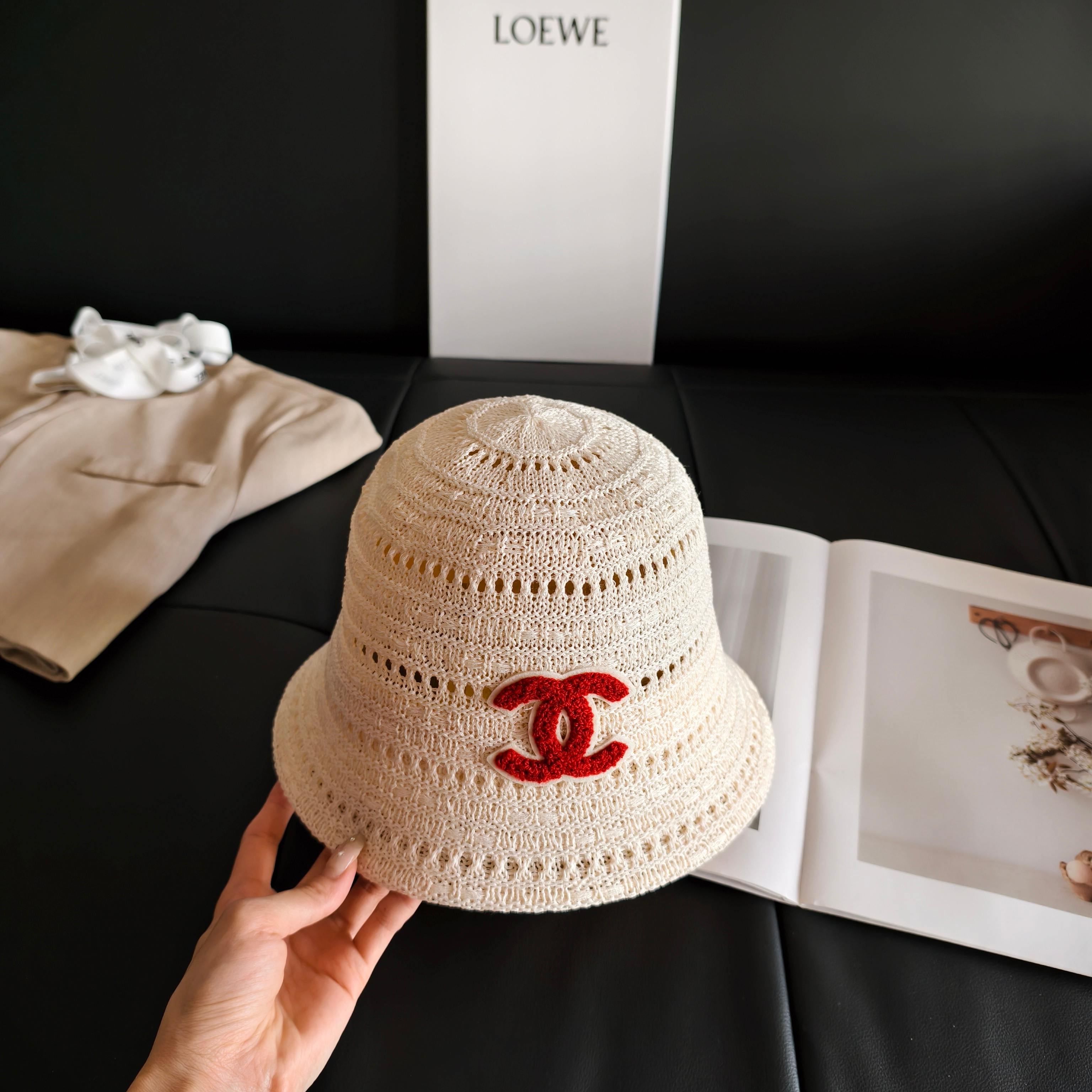 💛配防尘袋【CHANEL香奈儿】2026新款小香风小桶帽渔夫帽，独特设计～复古文艺的一款