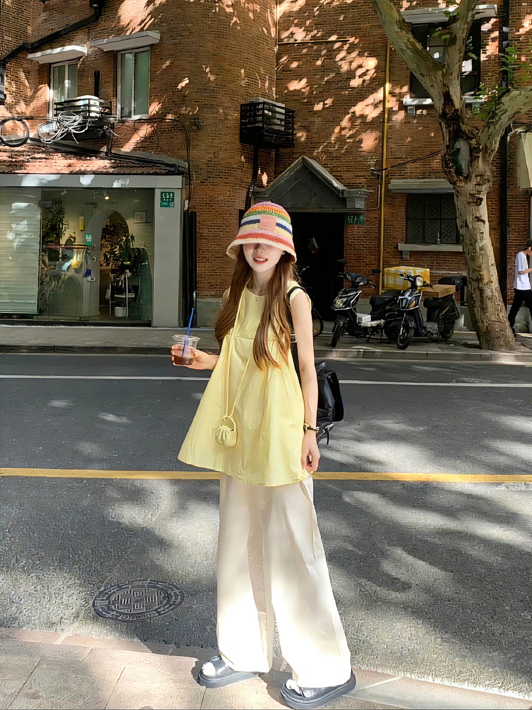 💛配防尘袋【Loewe罗意威】2026新款彩虹编织可折叠渔夫帽，独特设计～复古文艺的一款