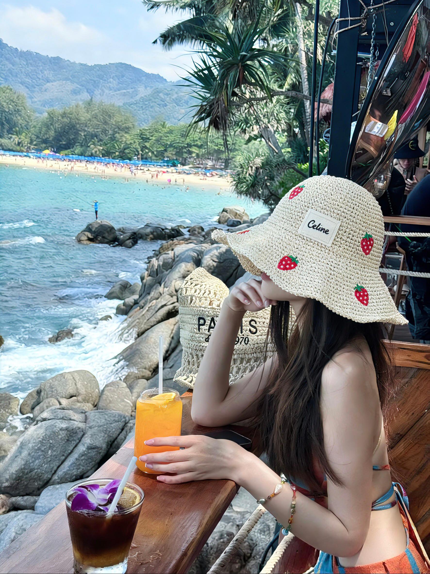 💛配防尘袋【Celine赛琳】2026春夏新款密织刺绣重工款渔夫帽，独特设计～复古文艺的一款