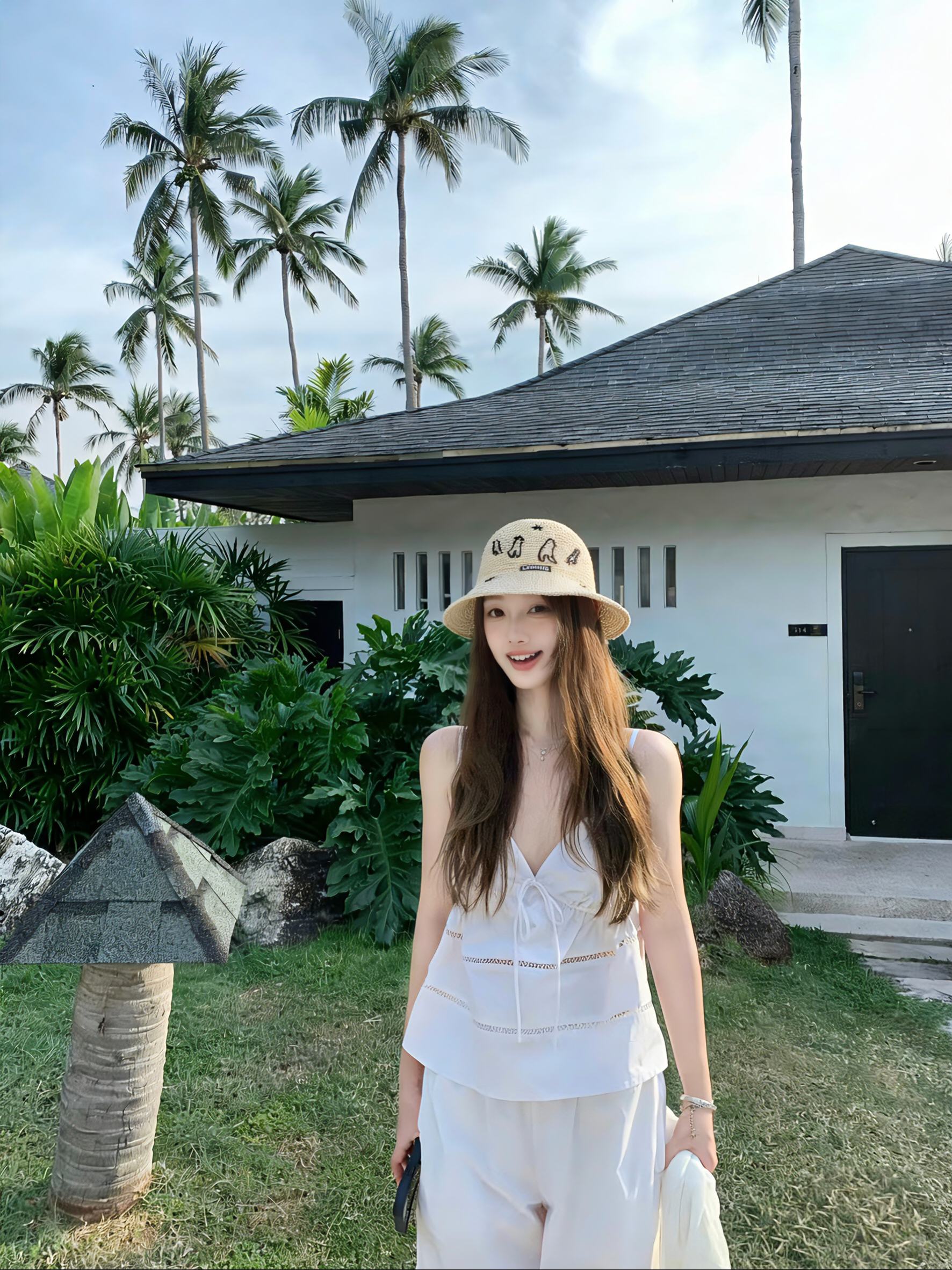 💛配防尘袋【Chanel香奈儿】2026春夏新款密织刺绣重工款渔夫帽，独特设计～复古文艺的一款