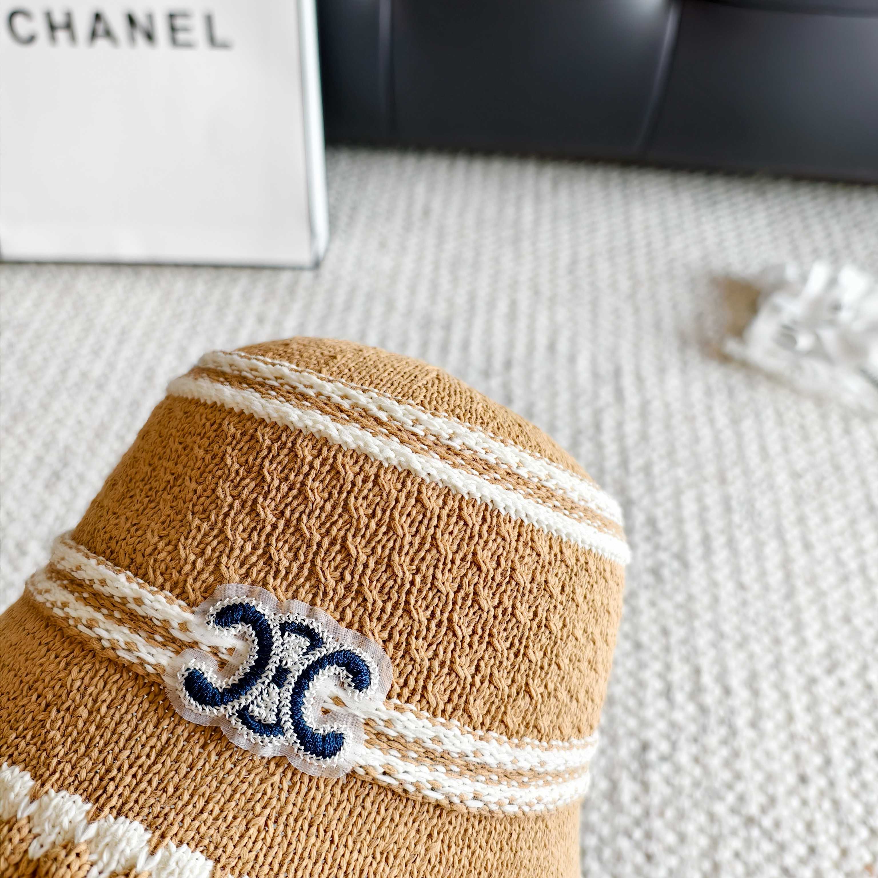 💛配防尘袋【Celine赛琳】2026春夏新款日系日常简约款小桶帽渔夫帽，独特设计～复古文艺的一款