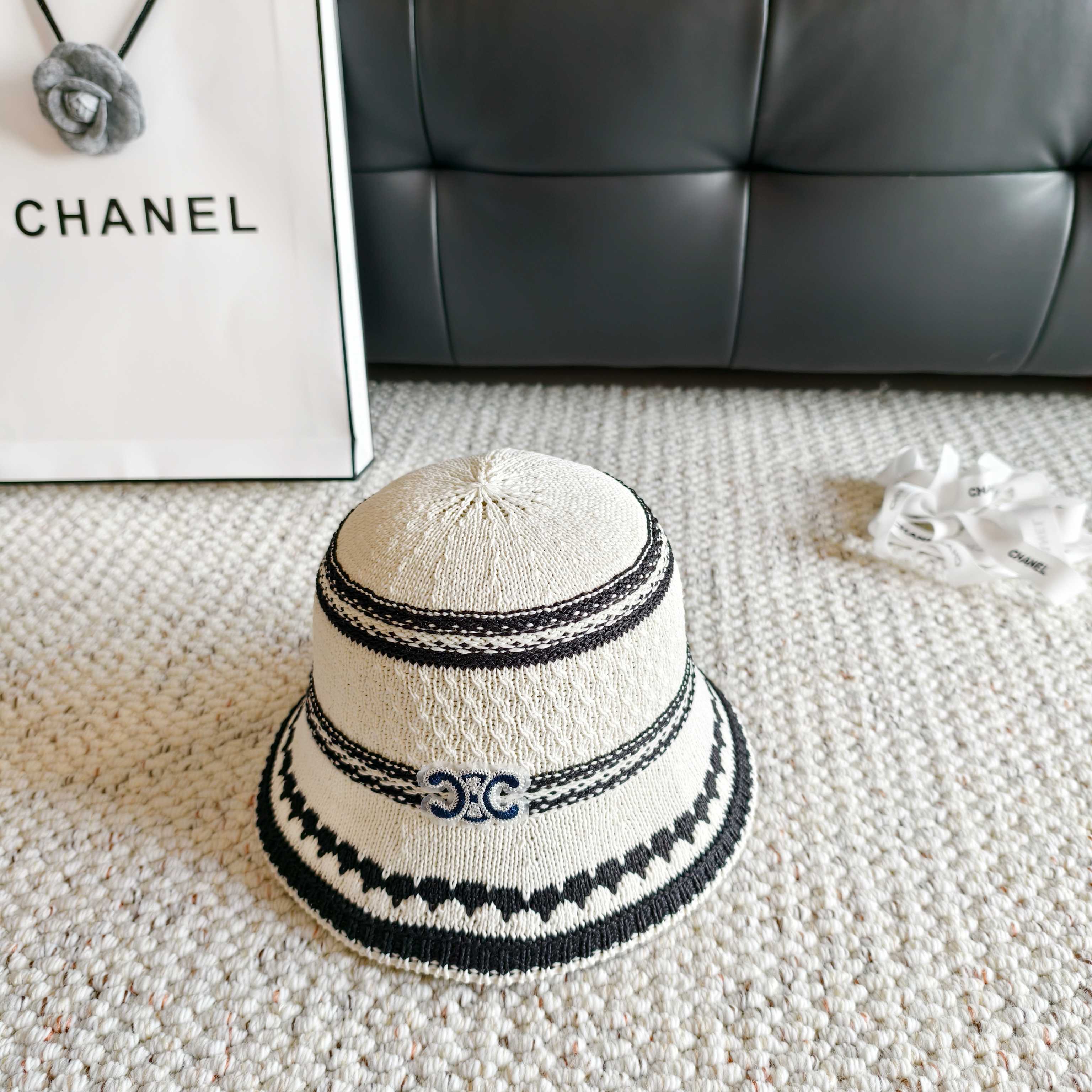 NO:743113,Specially equipped with dust bag [Celine] 2026 spring and summer new Japanese daily simple bucket hat bucket hat, unique design ~ a retro literary hat straw hat bucket hat baseball cap, hat, celine, celine, espadrilles, hats19860909特配防尘袋【Celine赛琳】2026春夏新款日系日常简约款小桶帽渔夫帽, 独特设计～复古文艺的一款帽子草帽渔夫帽棒球帽,帽子,celine,celine,espadrilles,hats,hat