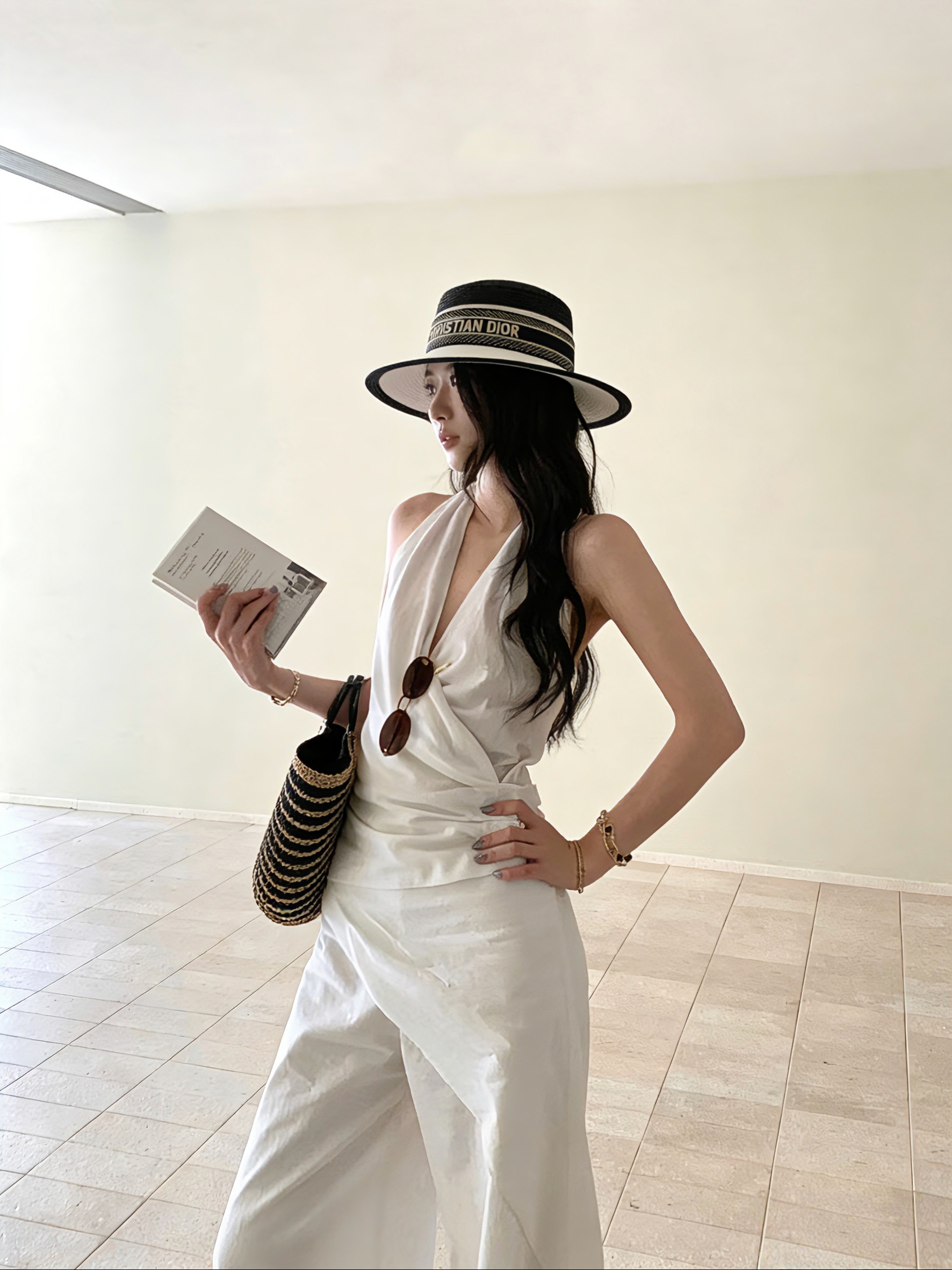 NO:743202,Specially equipped with dust bag. [Dior Dior] 2026 new webbing color-blocked flat-top straw hat, sunshade and easy to match, a travel item hat, straw hat, fisherman hat, baseball cap, hat, dior, dior, espadrilles, hats19860909特配防尘袋.【Dior迪奥】2026新款织带拼色平顶草帽,遮阳又好搭,出街旅行单品帽子草帽渔夫帽棒球帽,帽子,dior,dior,espadrilles,hats,hat