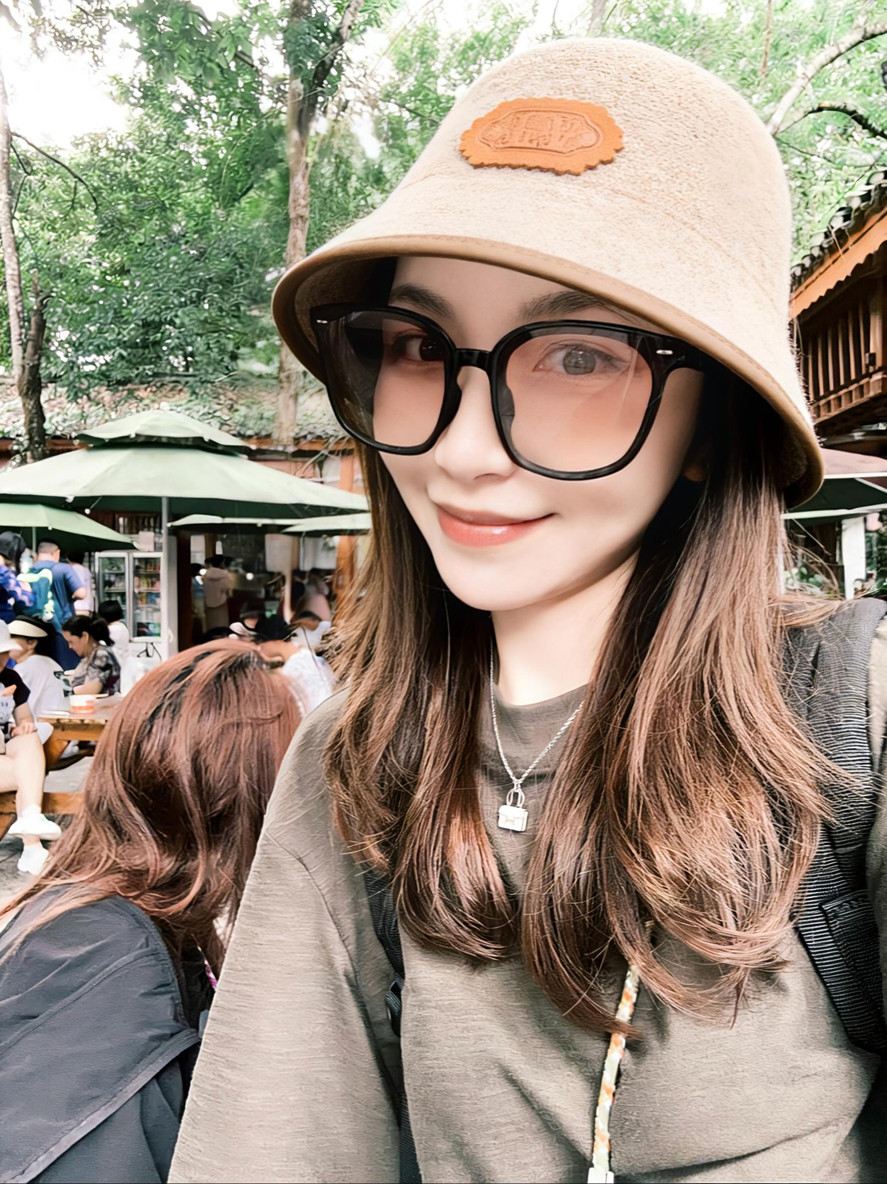 NO:743135,Special dust bag [lv Louis Vuitton] 2026 new leather-rimmed thick bucket hat bucket hat unique design ~ retro unique design hat straw hat bucket hat baseball cap, hat, louis vuitton, louis vuitton, espadrilles, hats19860909特配防尘袋【lv路易威登】2026新款皮边厚实小桶帽渔夫帽 独特设计～复古独特设计帽子草帽渔夫帽棒球帽,帽子,louis vuitton,louis vuitton,espadrilles,hats,hat