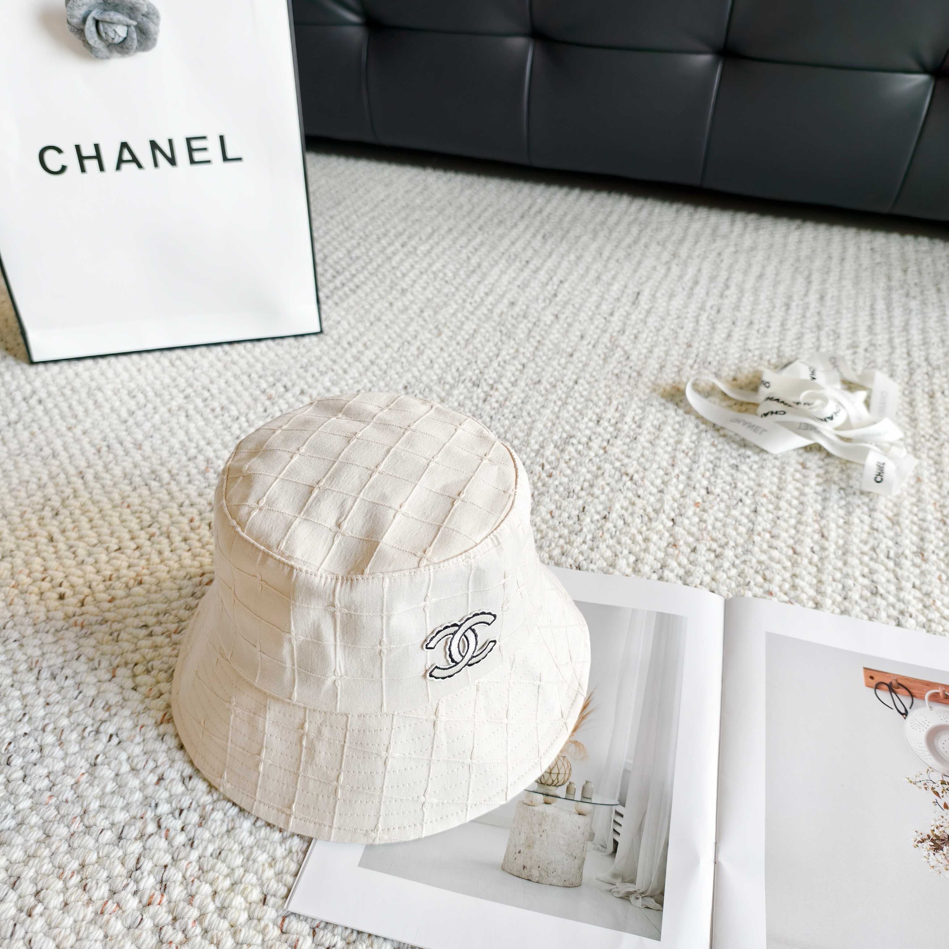 💛配防尘袋【CHANEL香奈儿】2026春夏新款简约小香渔夫帽，独特设计～复古文艺的一款