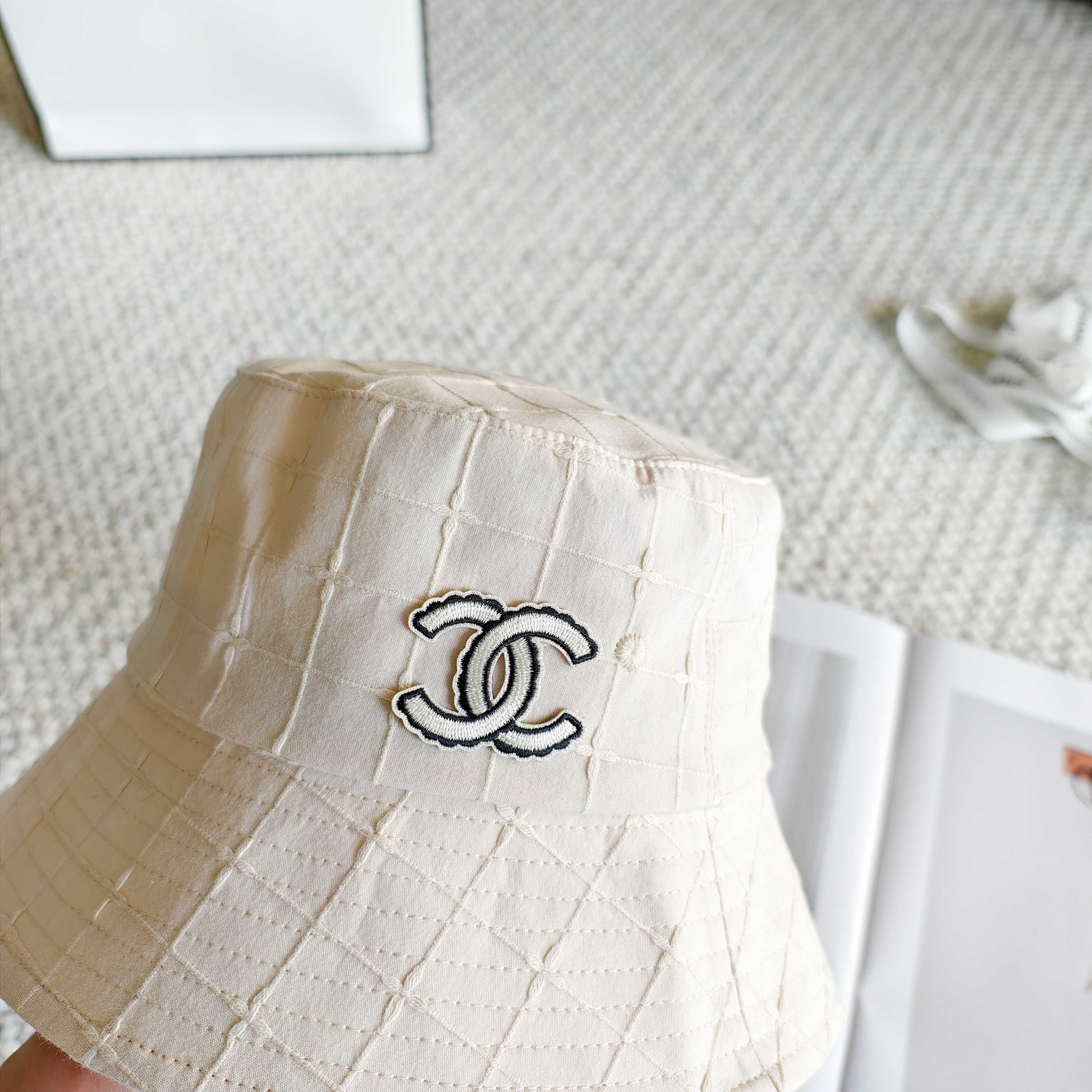 💛配防尘袋【CHANEL香奈儿】2026春夏新款简约小香渔夫帽，独特设计～复古文艺的一款